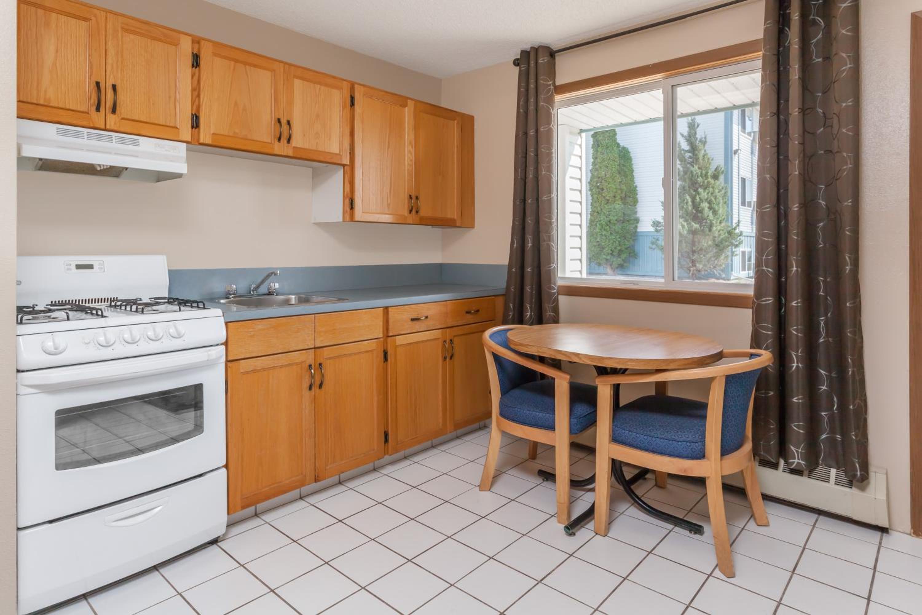 Super 8 by Wyndham Medicine Hat AB, Billede 18
