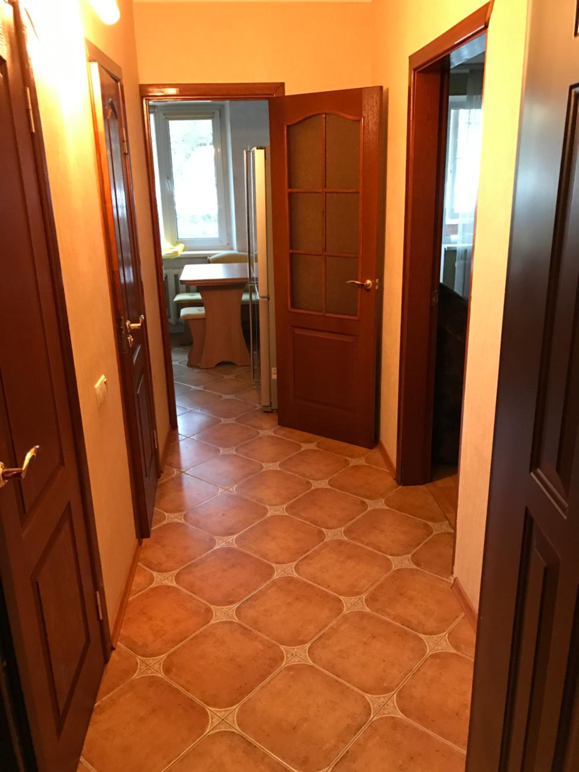Beautiful Apartment on Korolenka 31 view 5