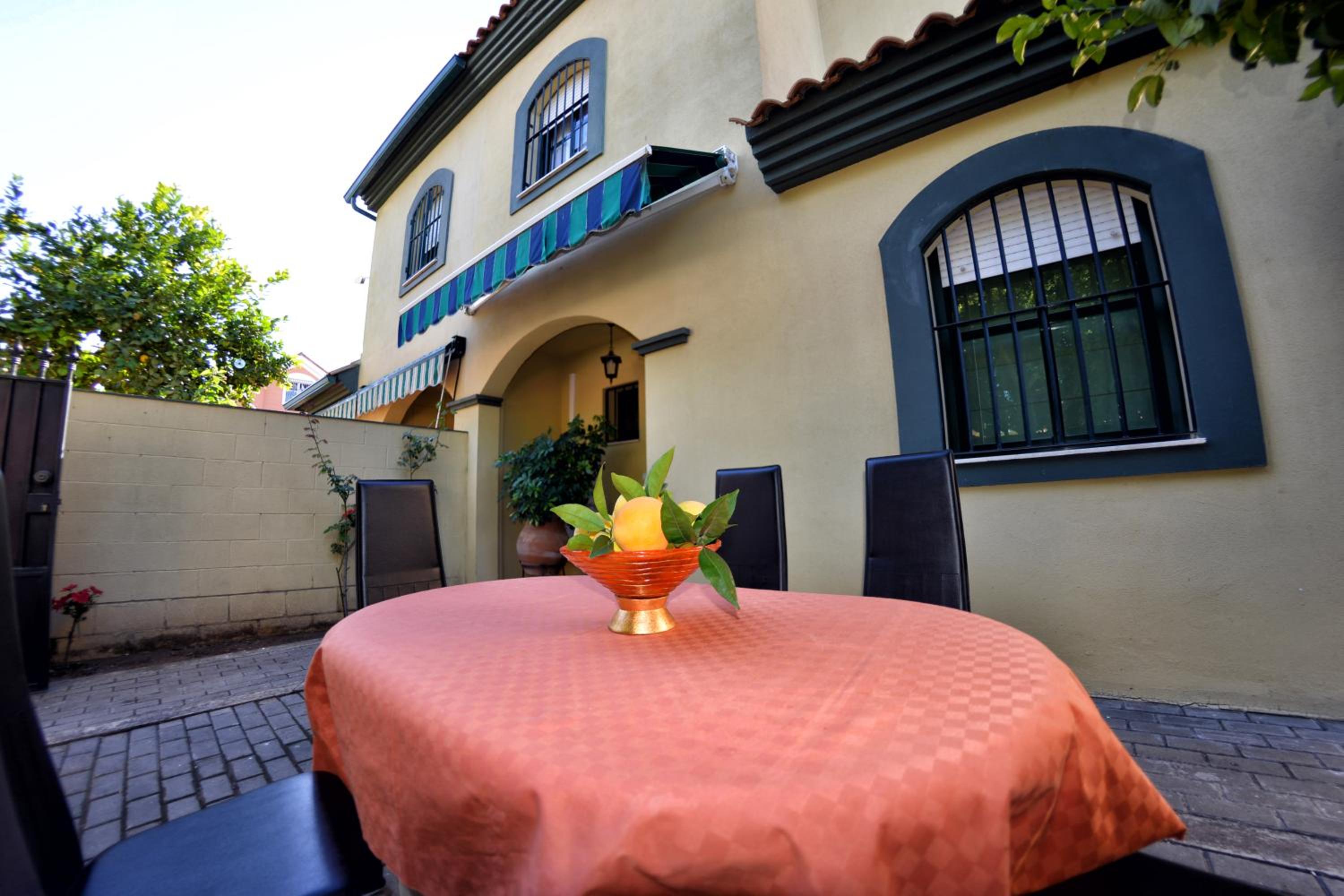WonderStays Chalet El Naranjo