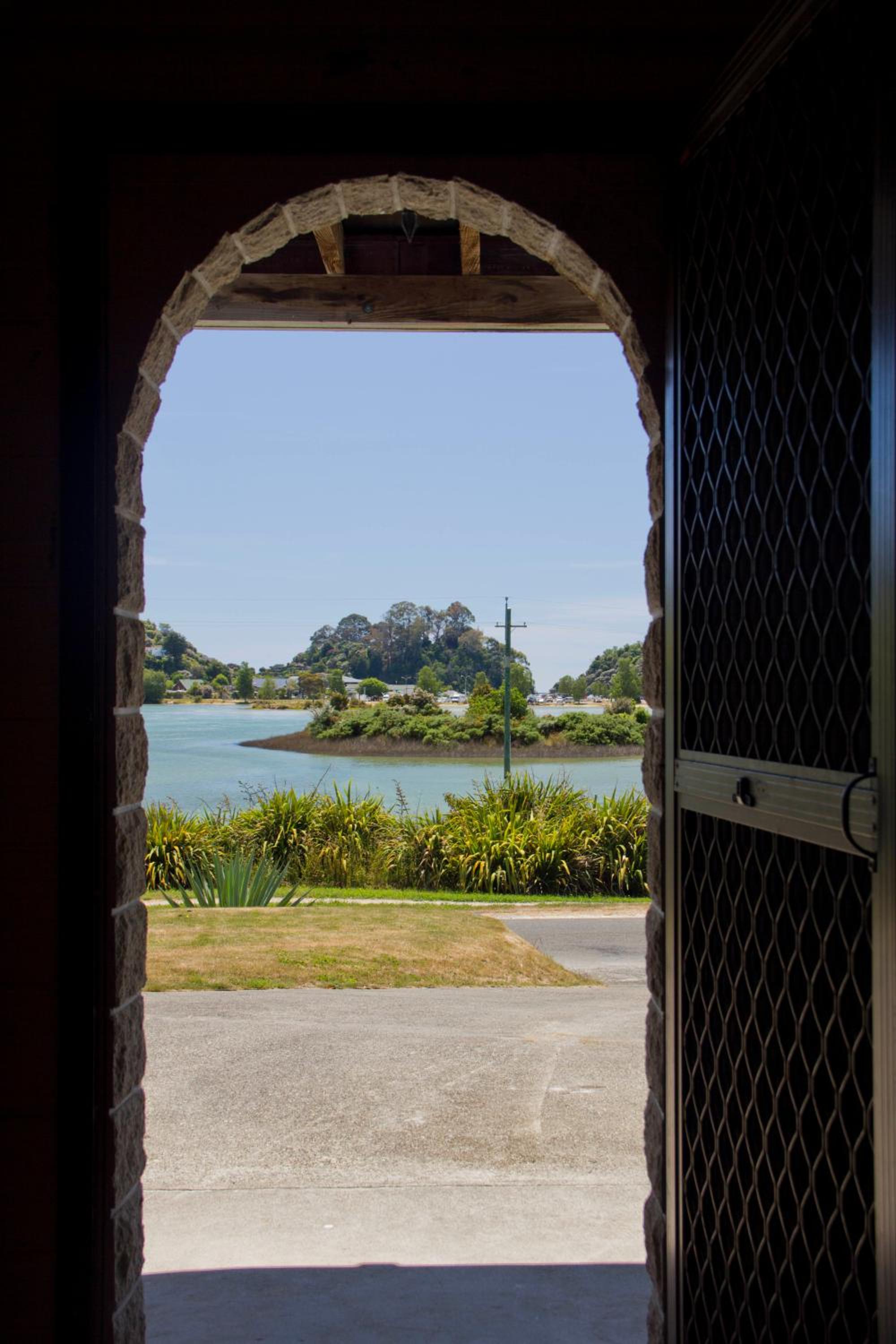Abel Tasman Kaiteriteri B & B view 3