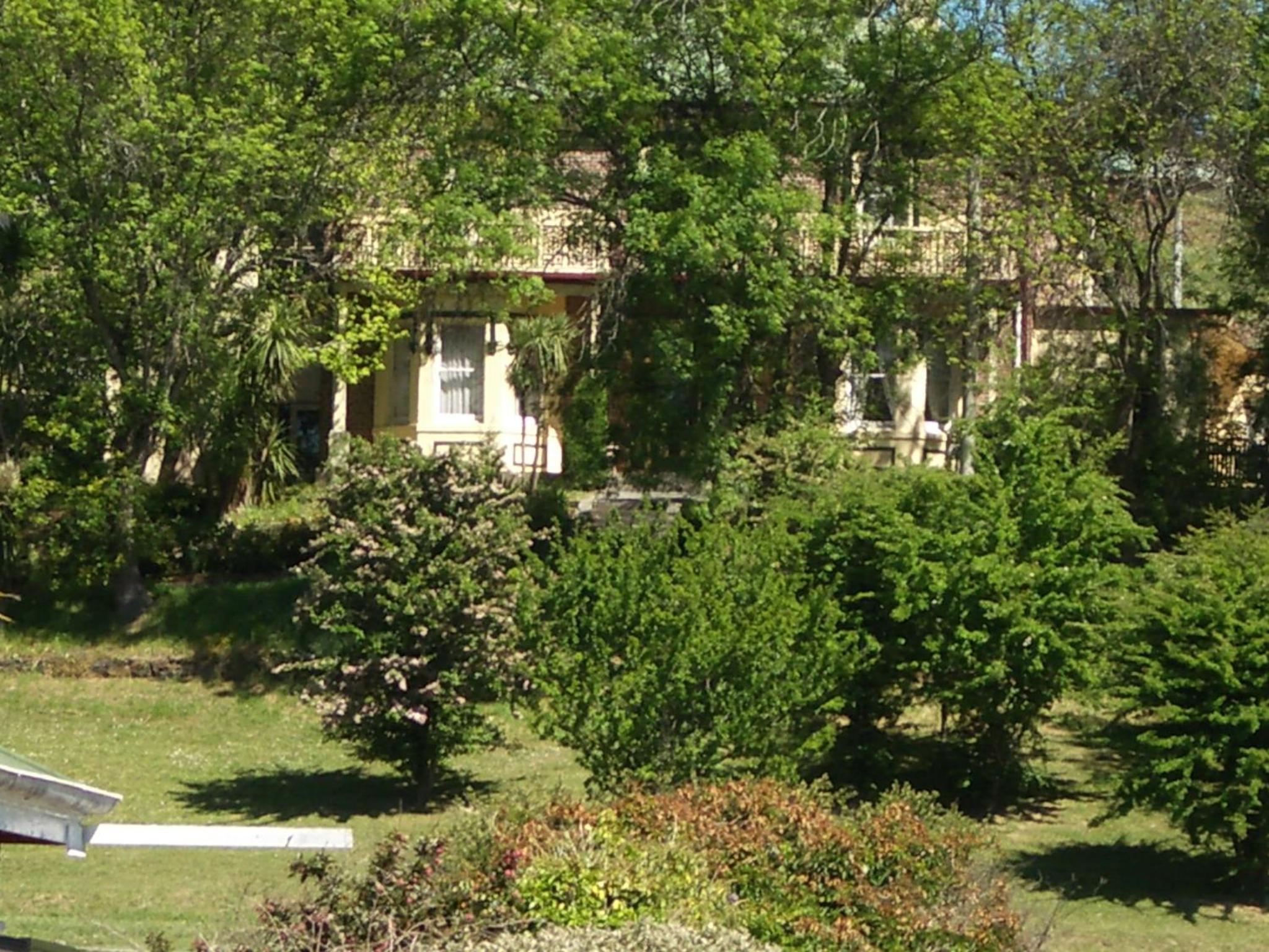 Hotel Lucinda B&B - Image 1