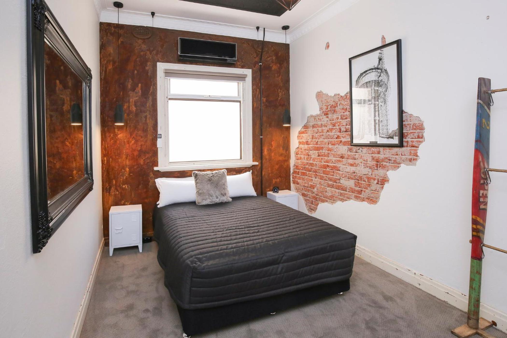 Indulge Apartments - The Urban Collection
