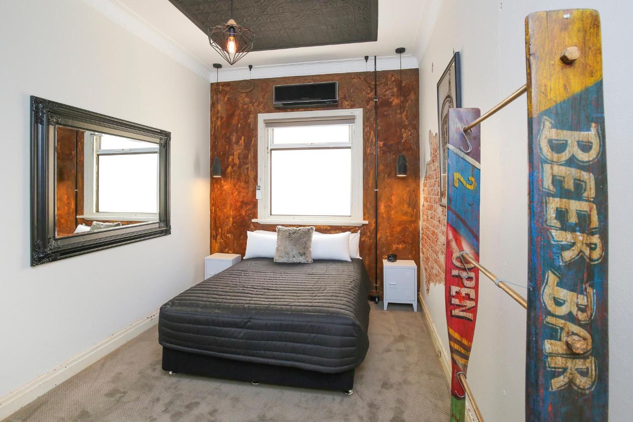 Indulge Apartments - The Urban Collection