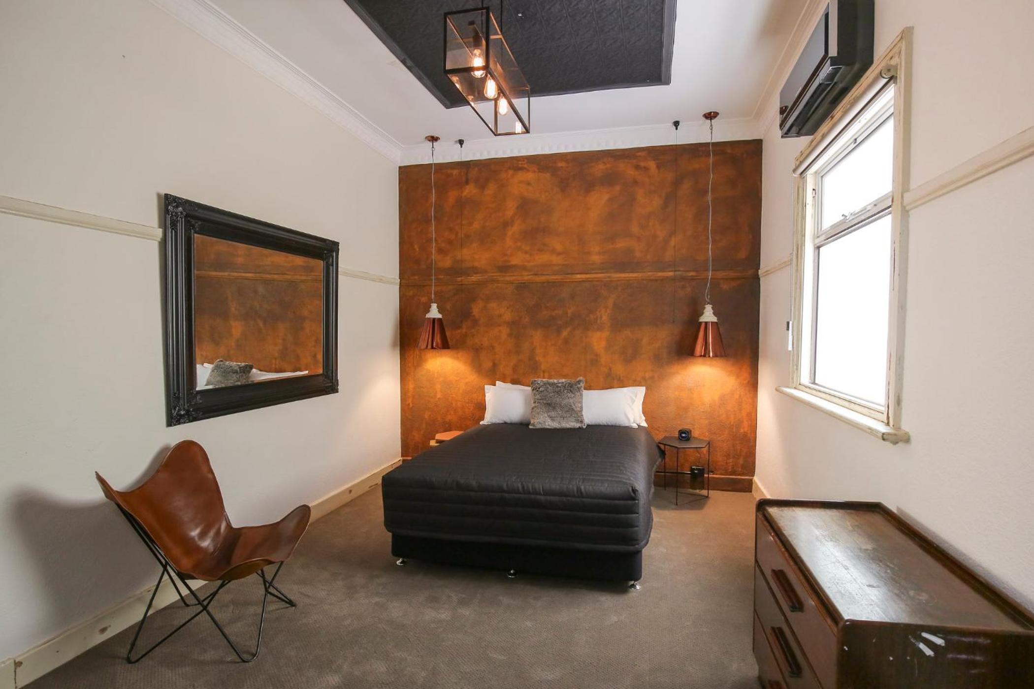 Indulge Apartments - The Urban Collection