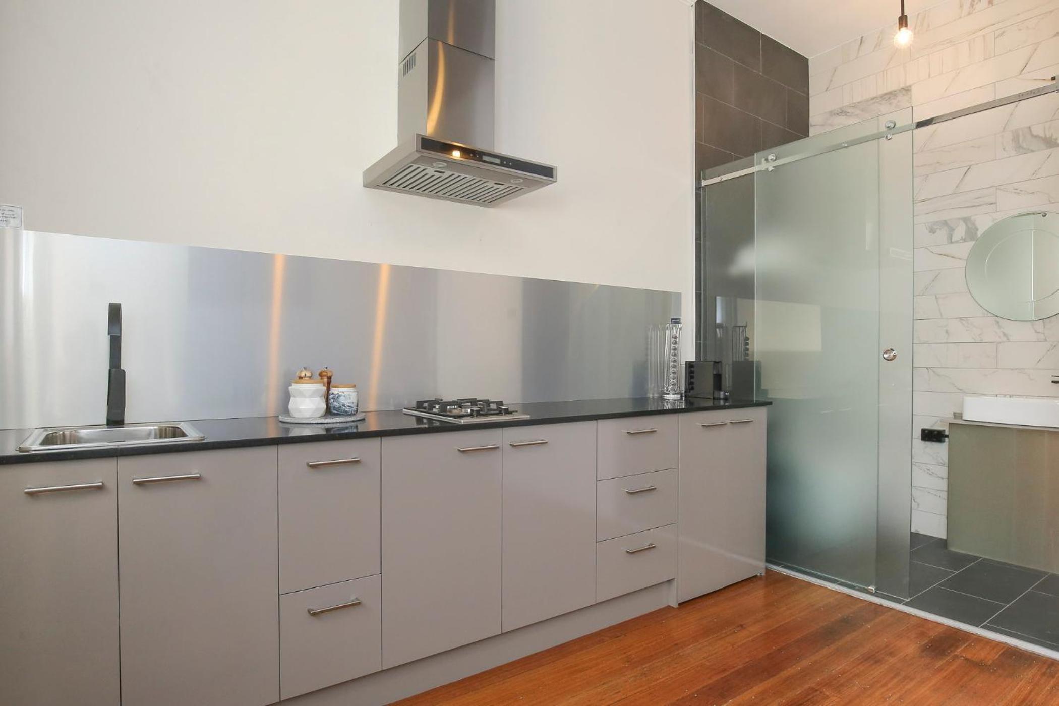 Indulge Apartments - The Urban Collection