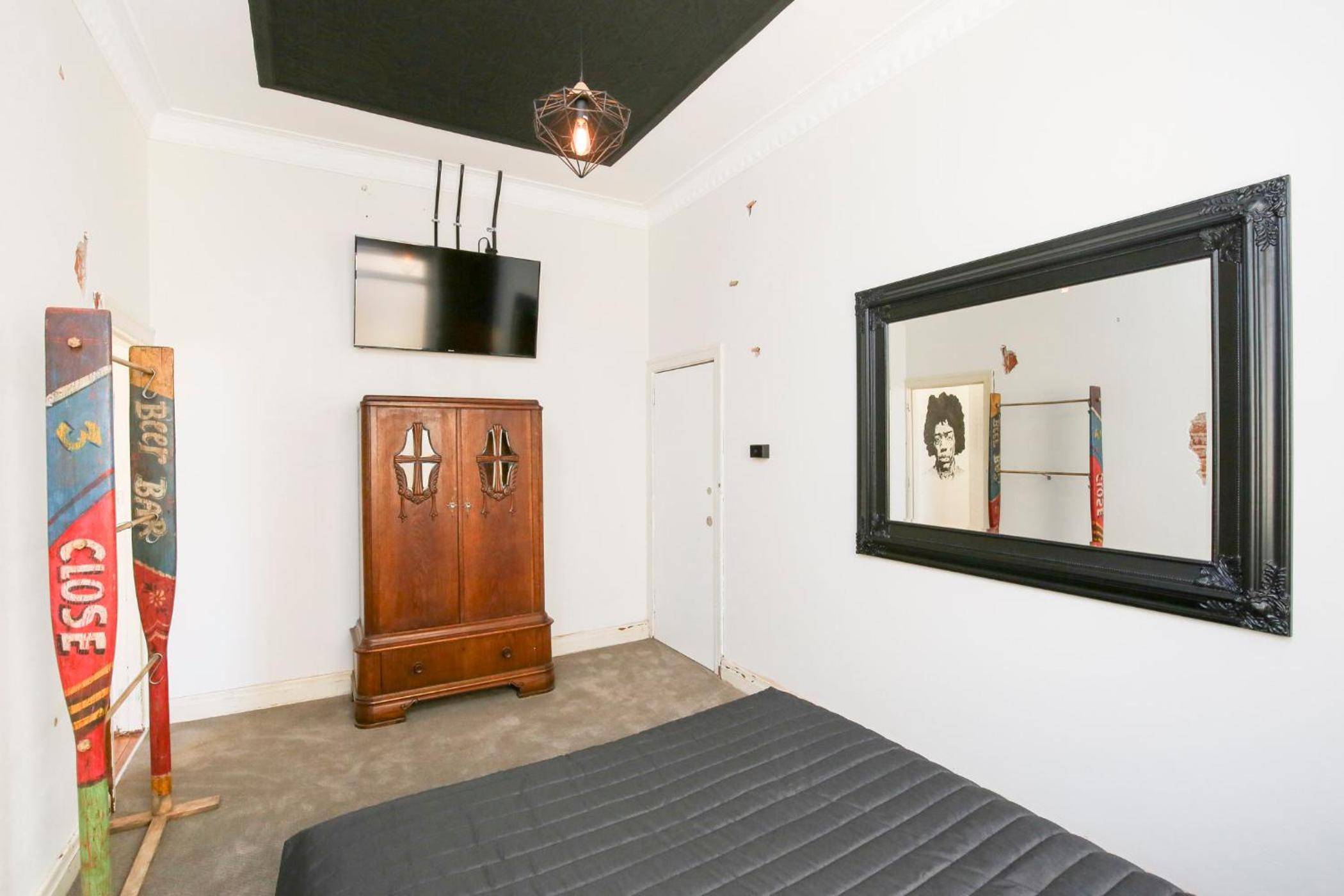 Indulge Apartments - The Urban Collection