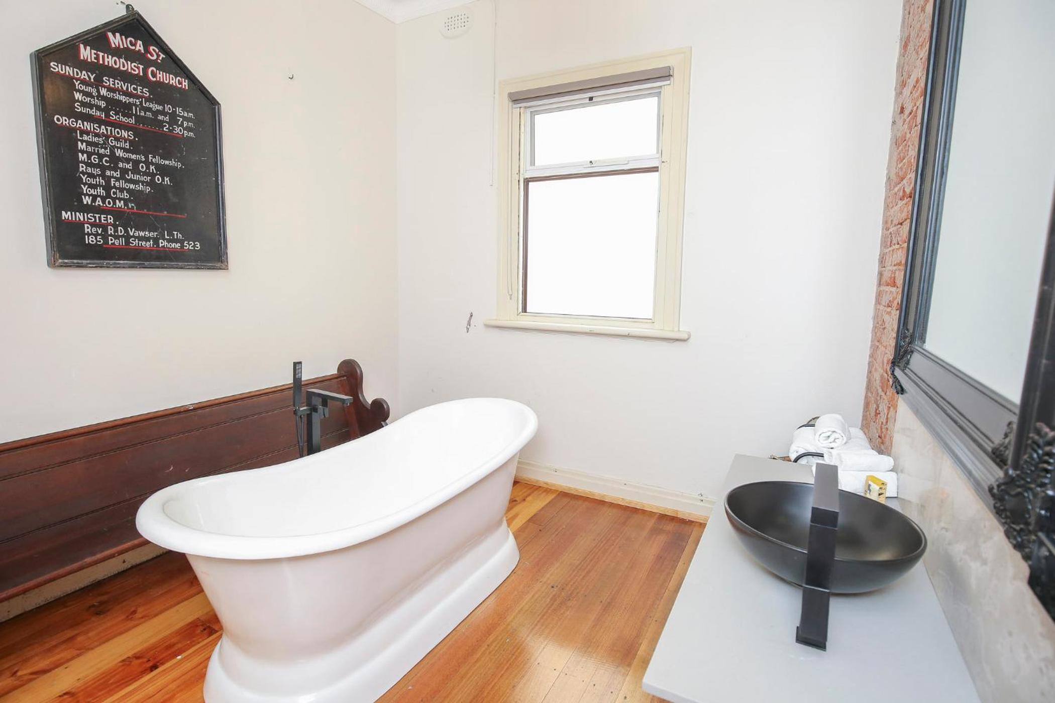 Indulge Apartments - The Urban Collection