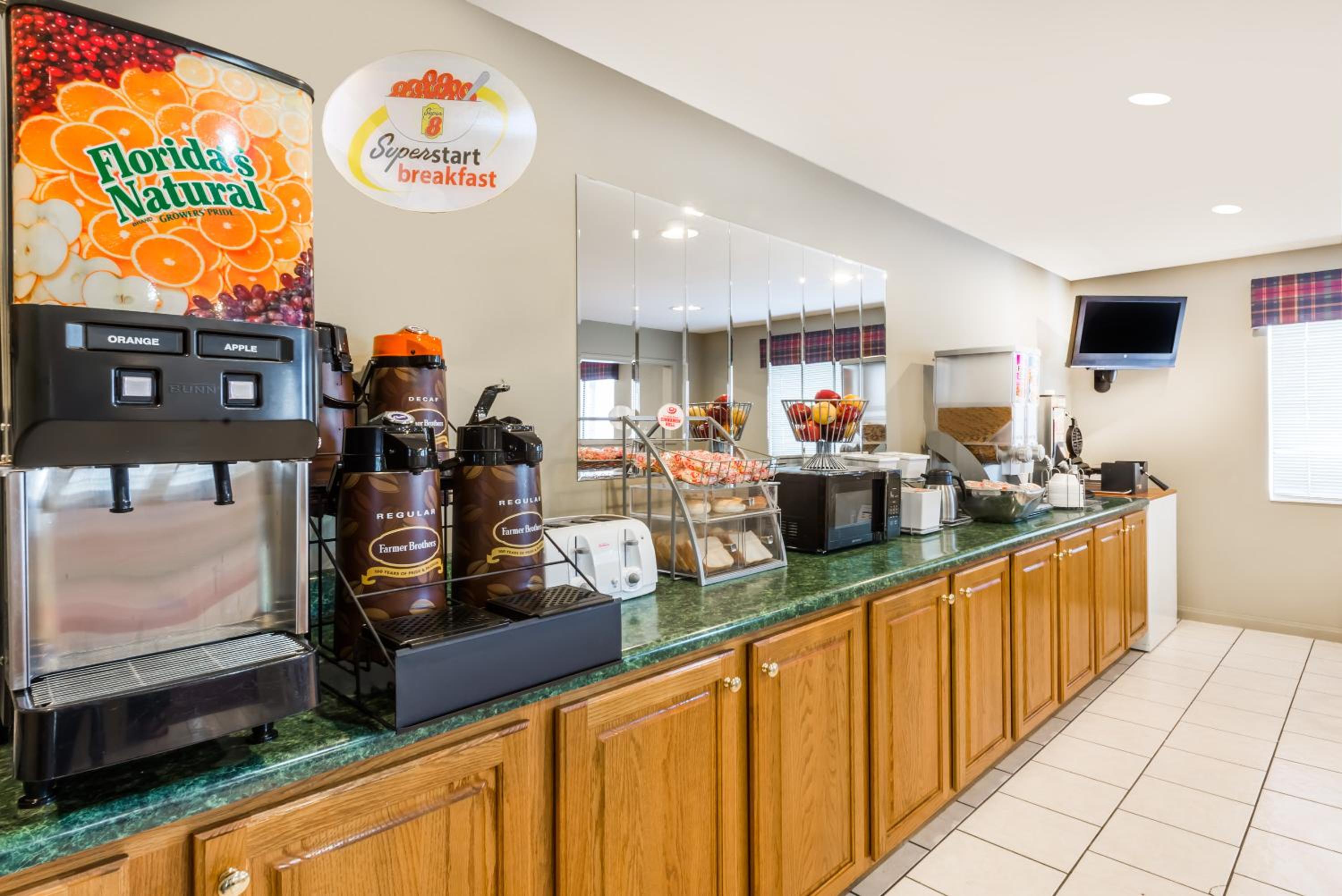 Super 8 by Wyndham Chanute, Foto 18