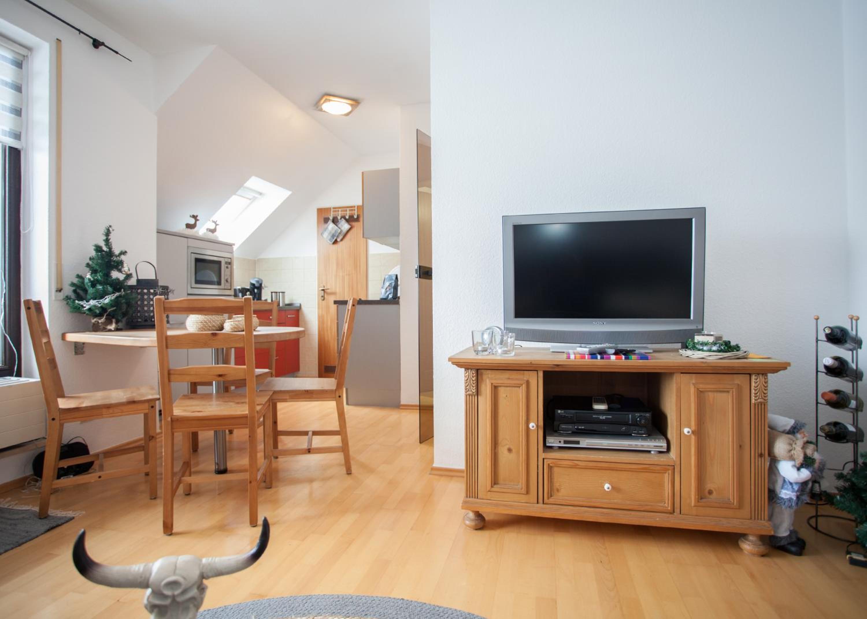Welcome in - Ferienwohnung 48-K, 100 m von der Skipiste entfernt, mit Skiraum und Balkon view 3