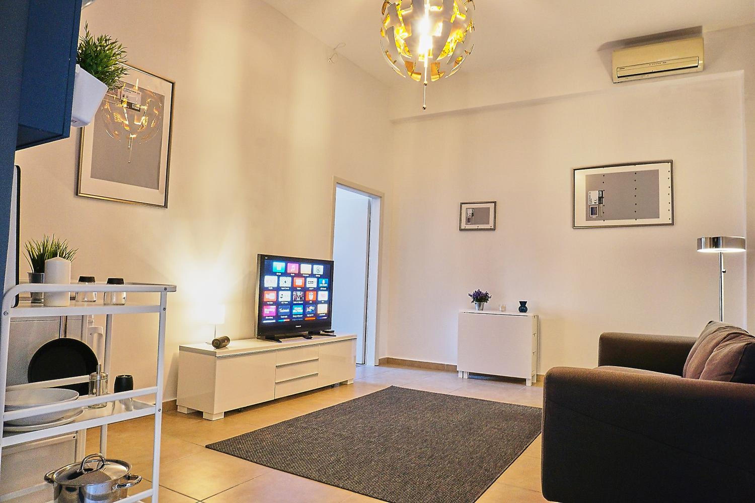 ONYX Apartment