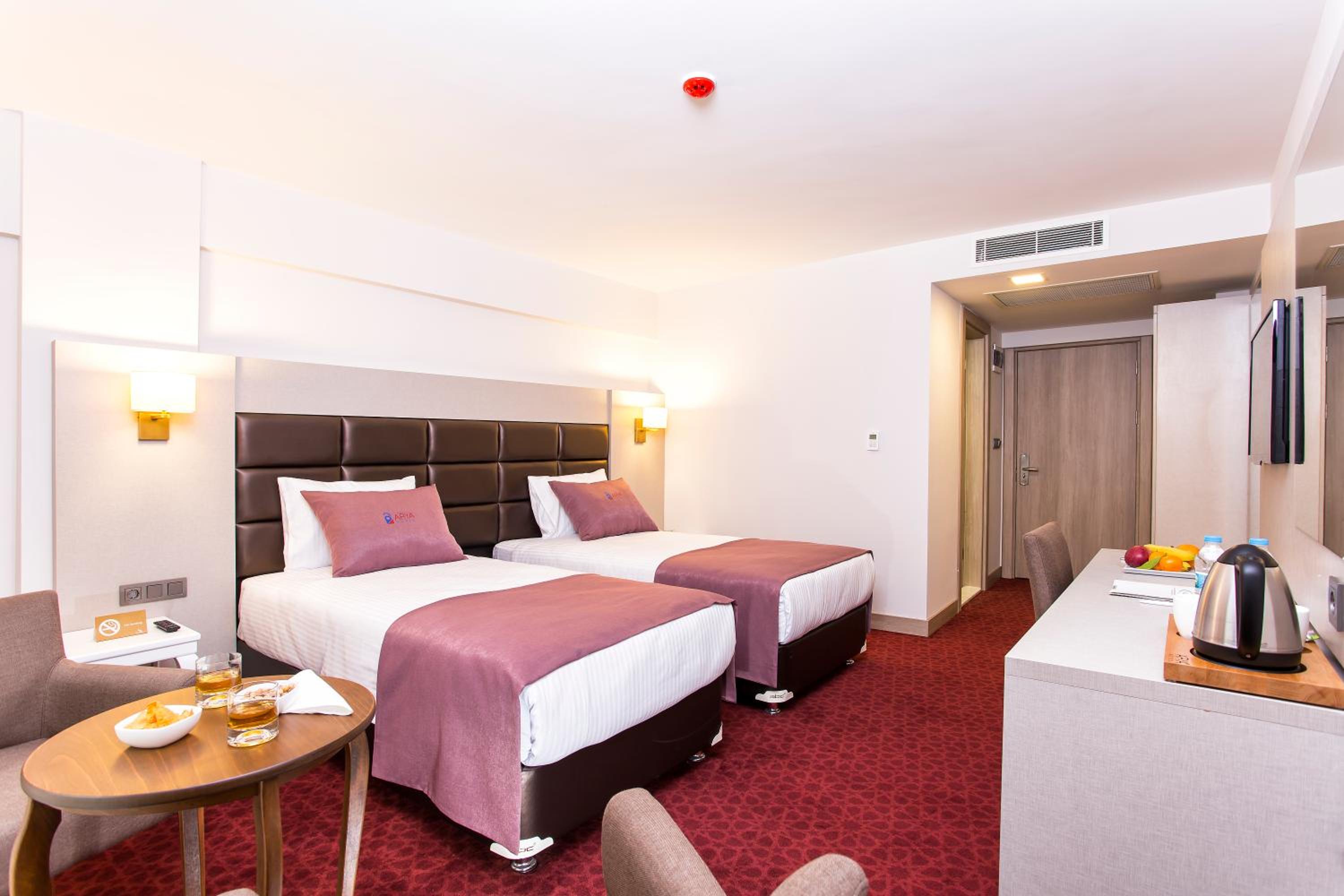 Perla Arya Hotel - Image 8