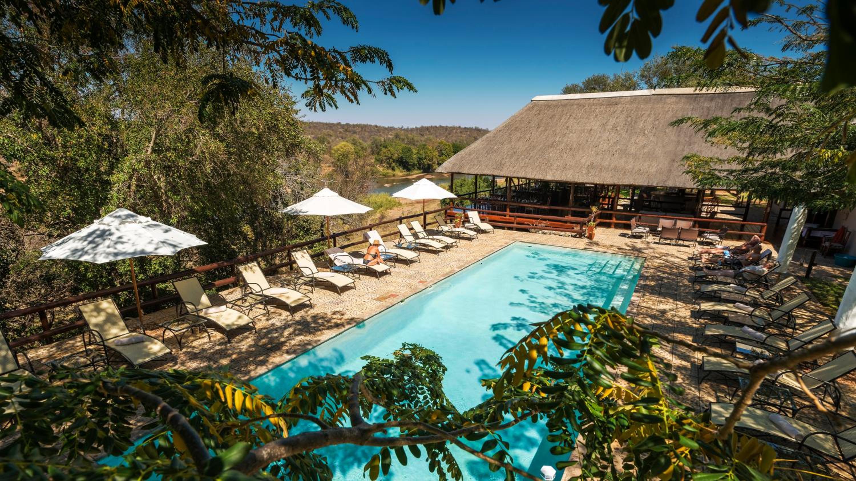 Nyati Safari Lodge