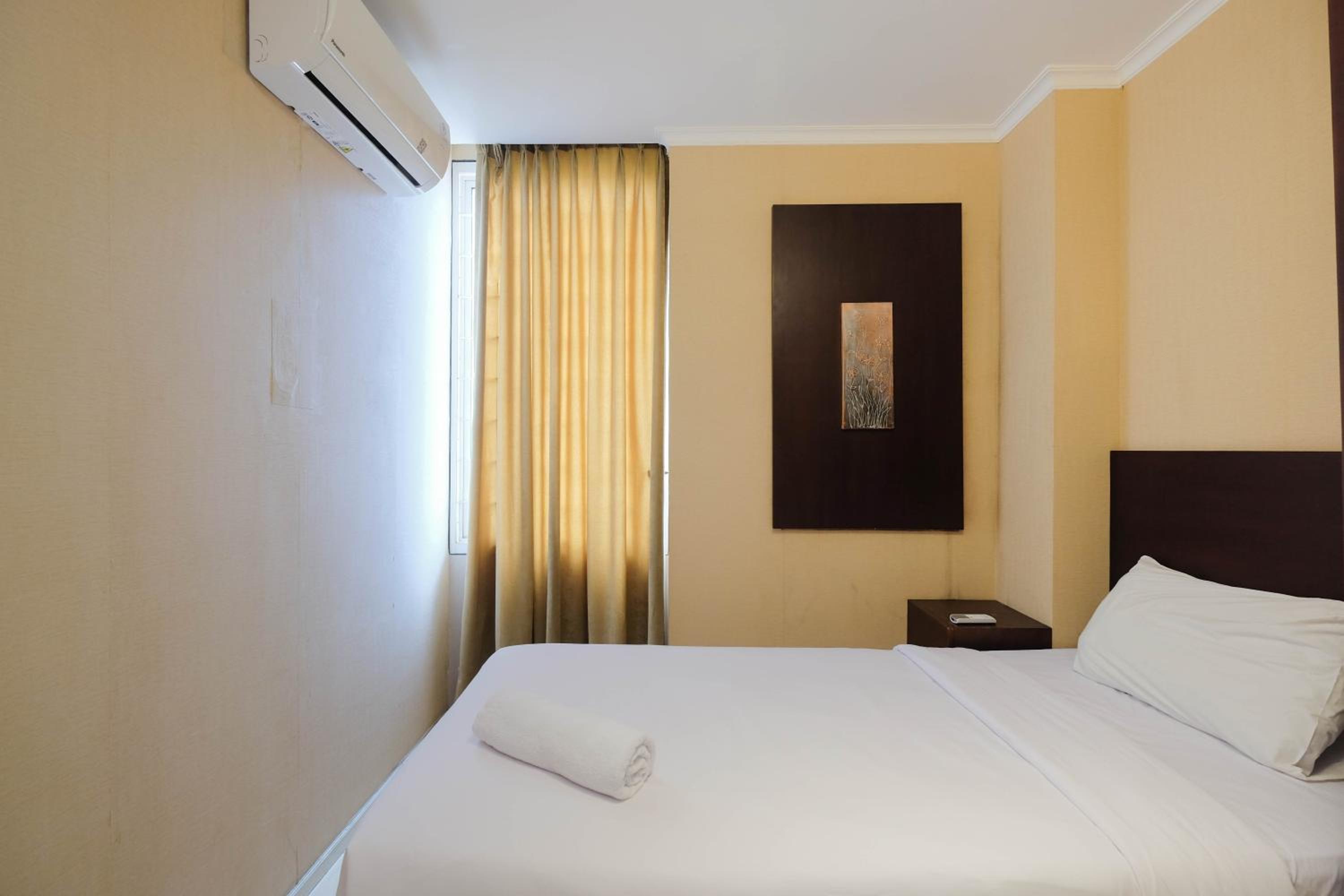 Nice and Homey 2BR Apartment at FX Residence By Travelio