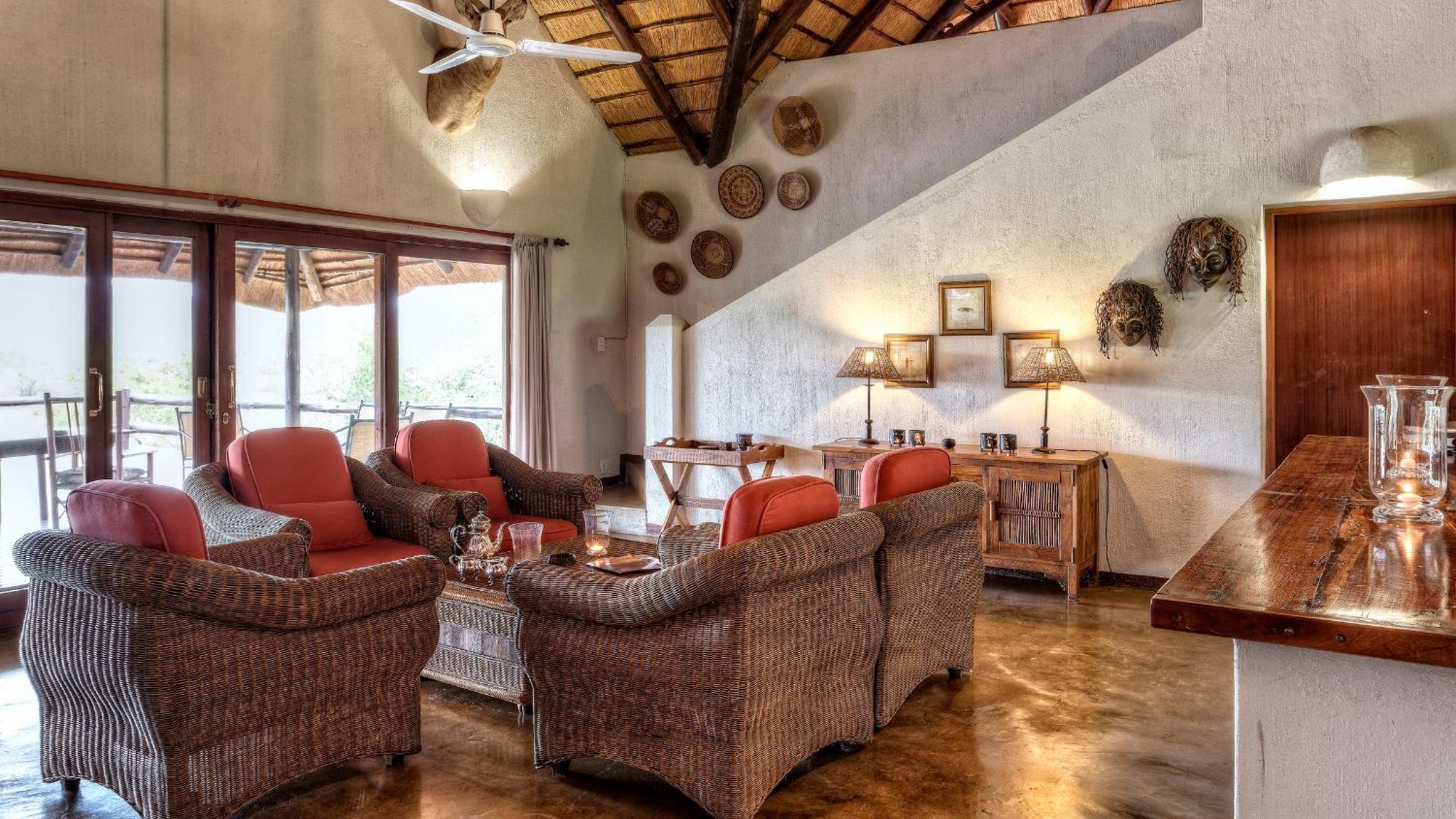 Nyati Safari Lodge