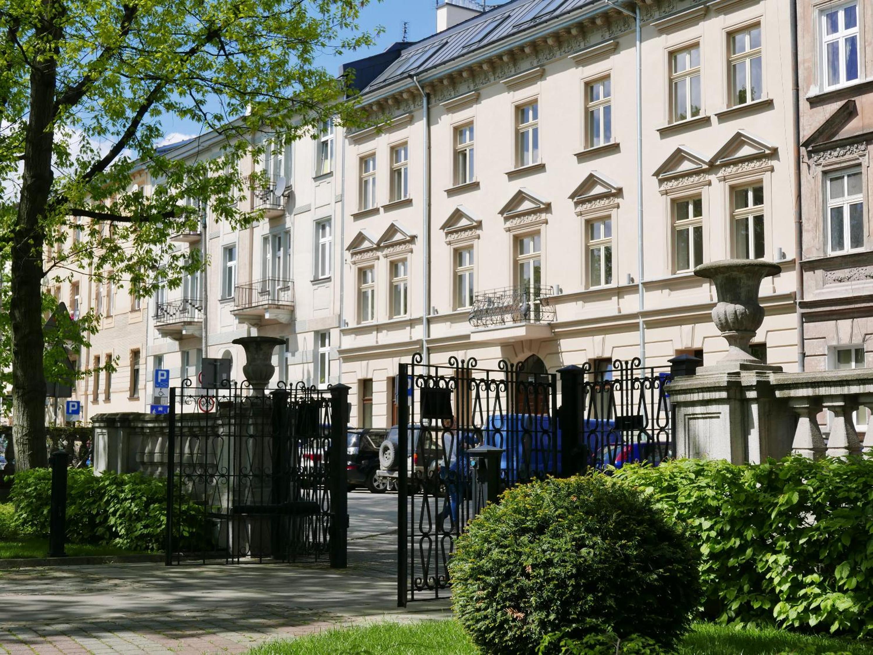 Krakow Central Apartments
