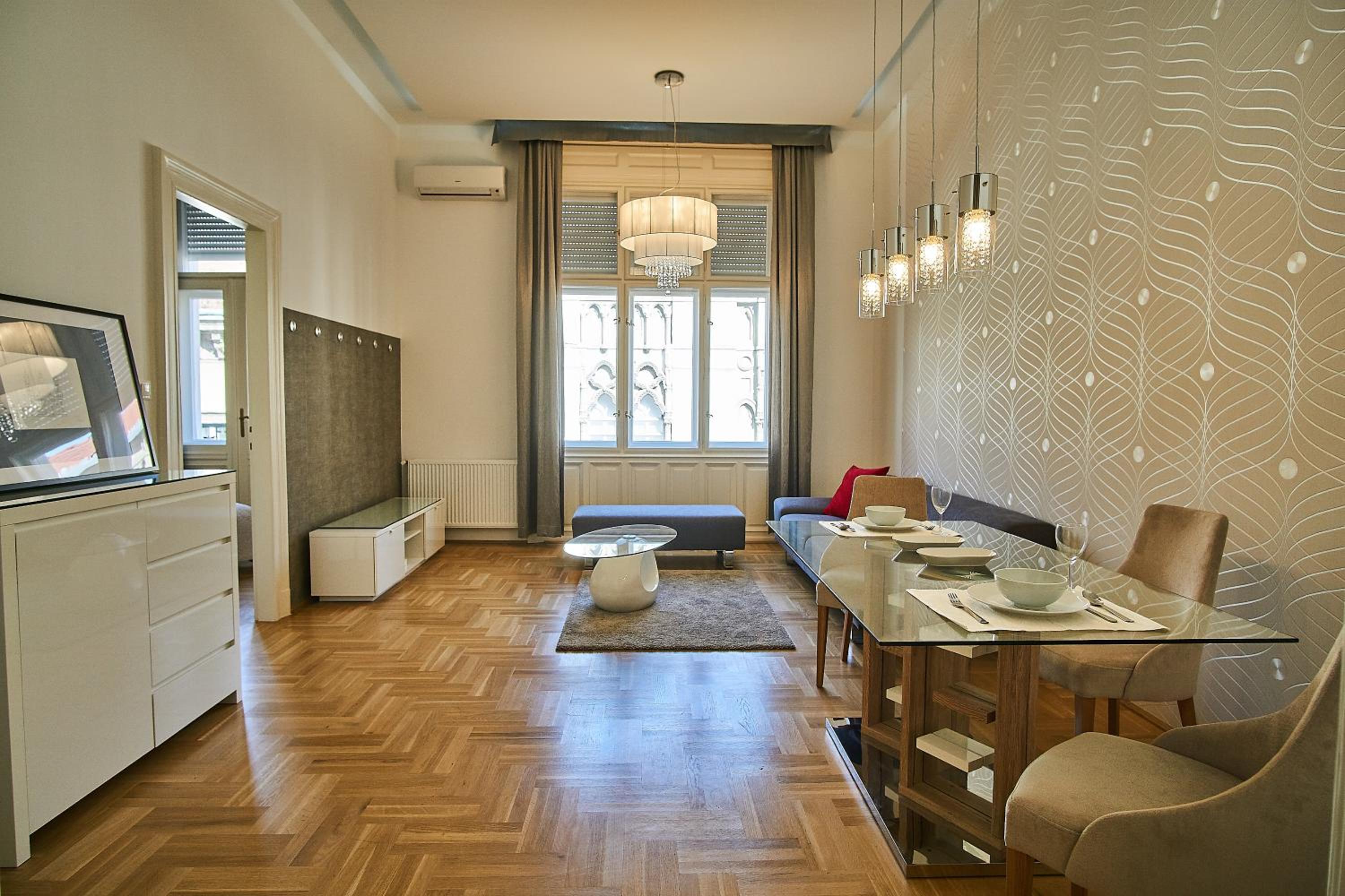 Basilica Royal Apartment | Budapest view 5