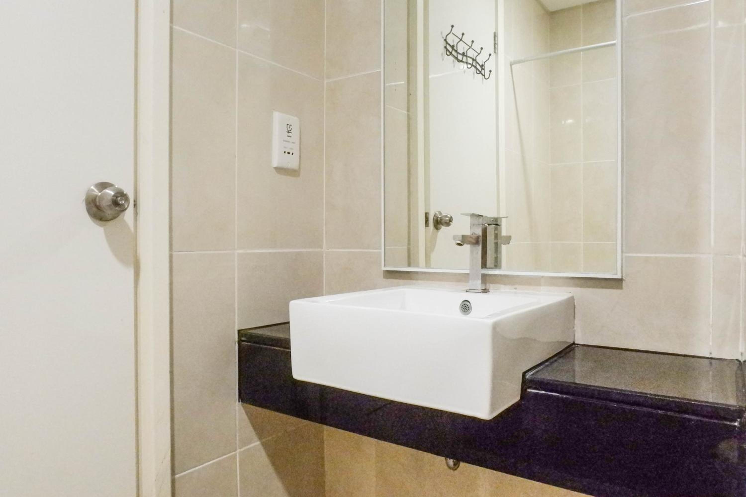 Vibrant and Luxurious 2BR Apartment at Trillium Residence Surabaya By Travelio