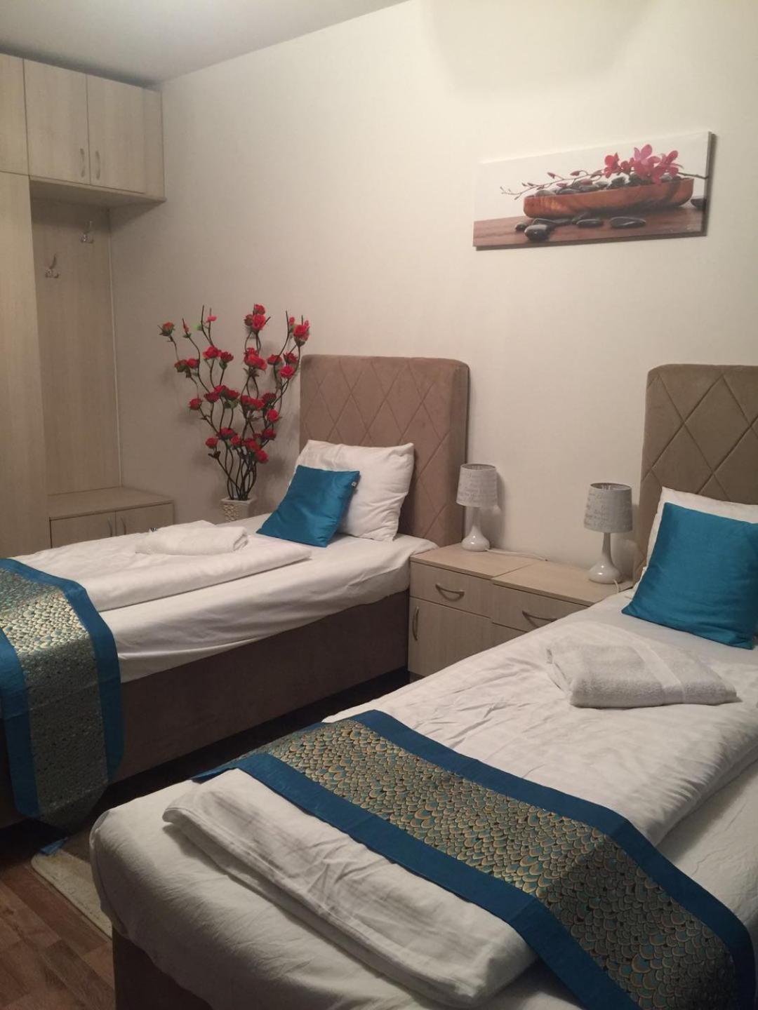 Corvin Rose Apartment Hotel