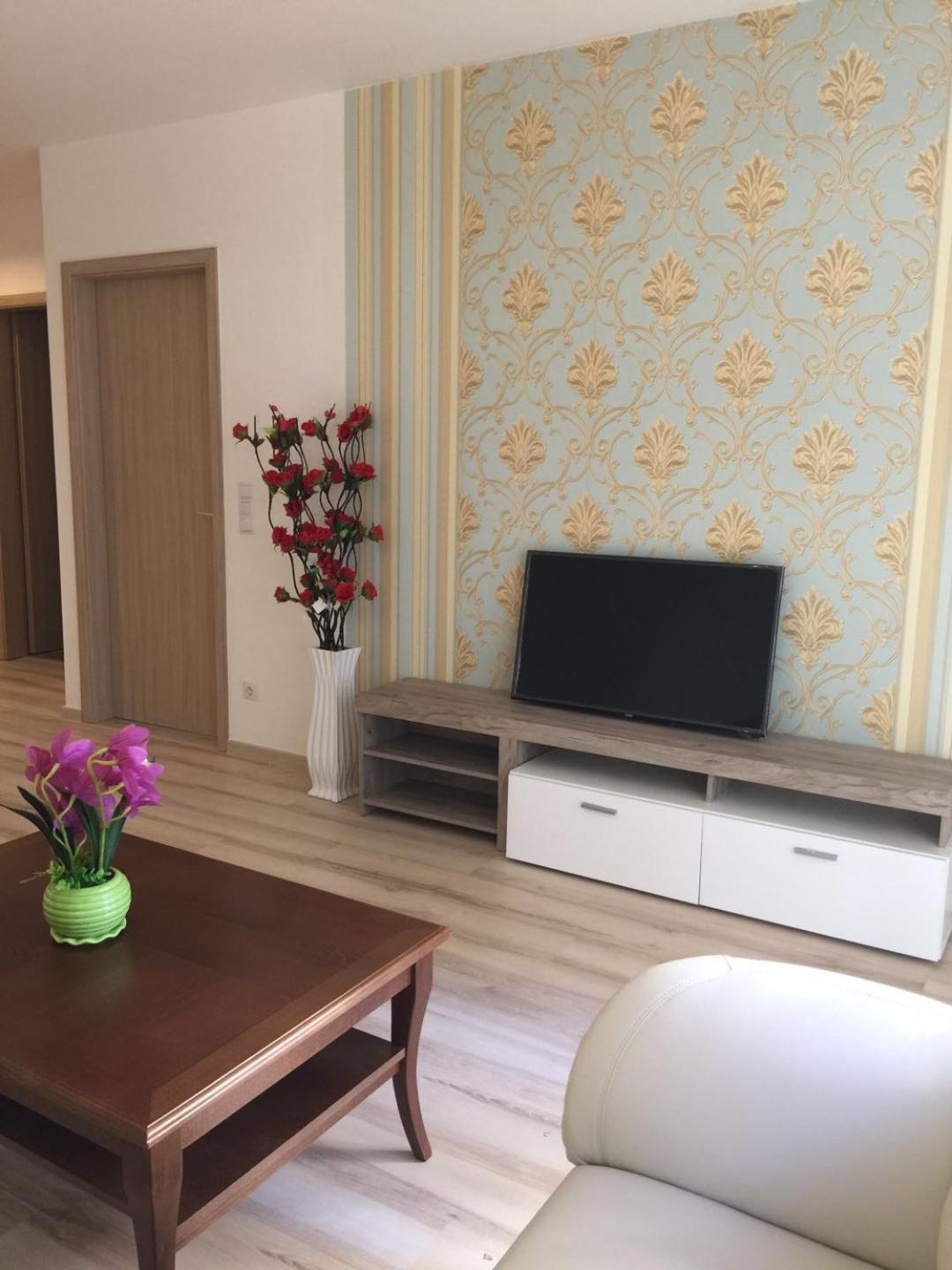 Corvin Rose Apartment Hotel