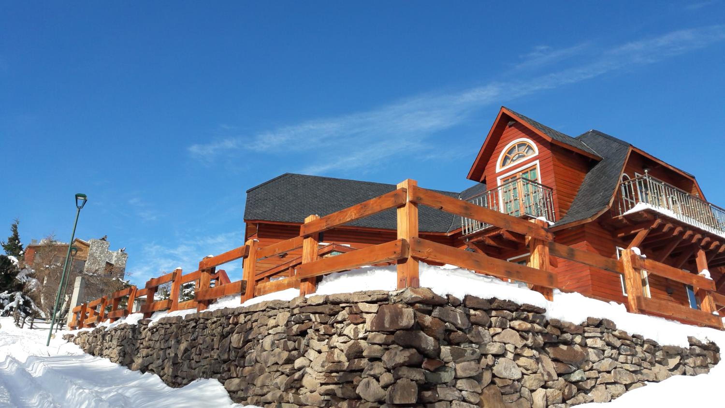 Great Chalet Farellones view 2