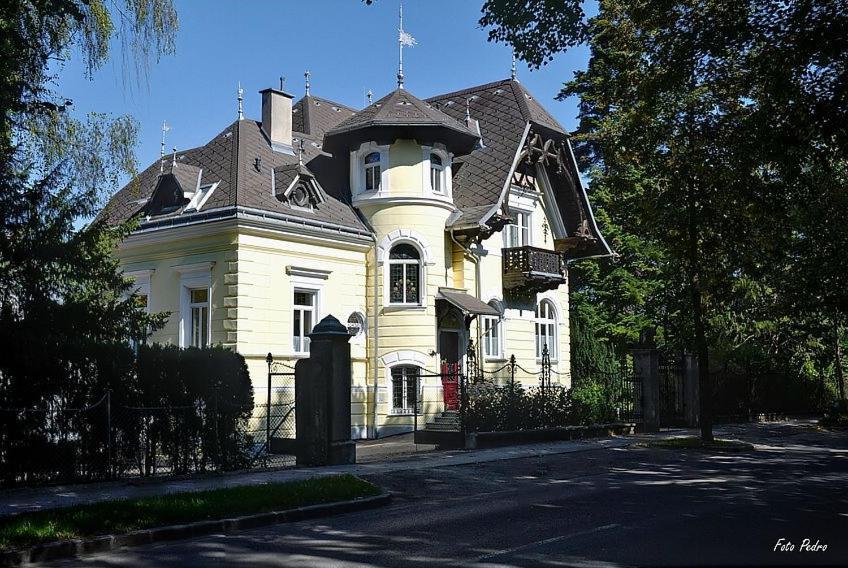 Villa Nova - Hotel garni