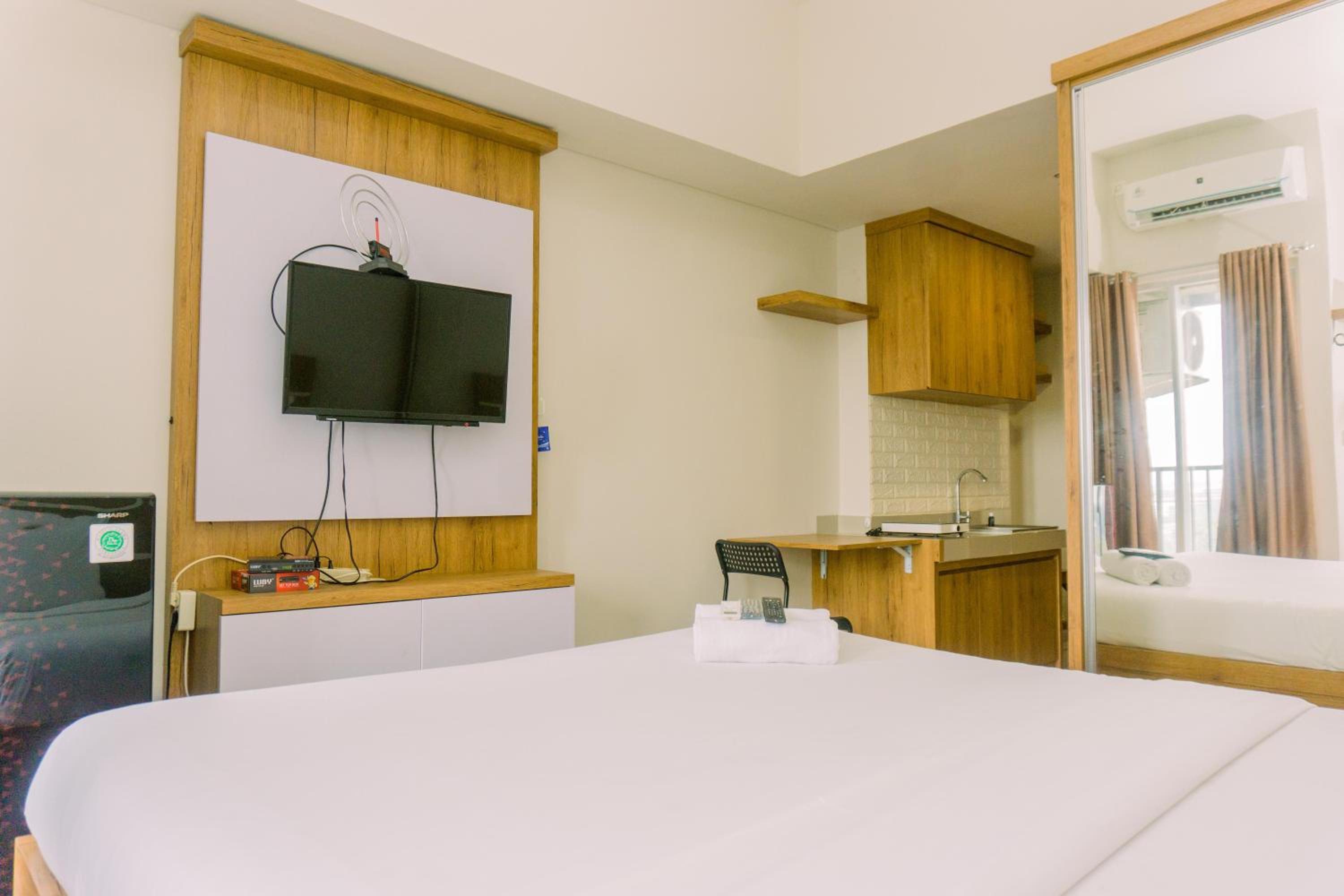 Comfy and Nice Designed Studio Parkland Avenue Apartment By Travelio