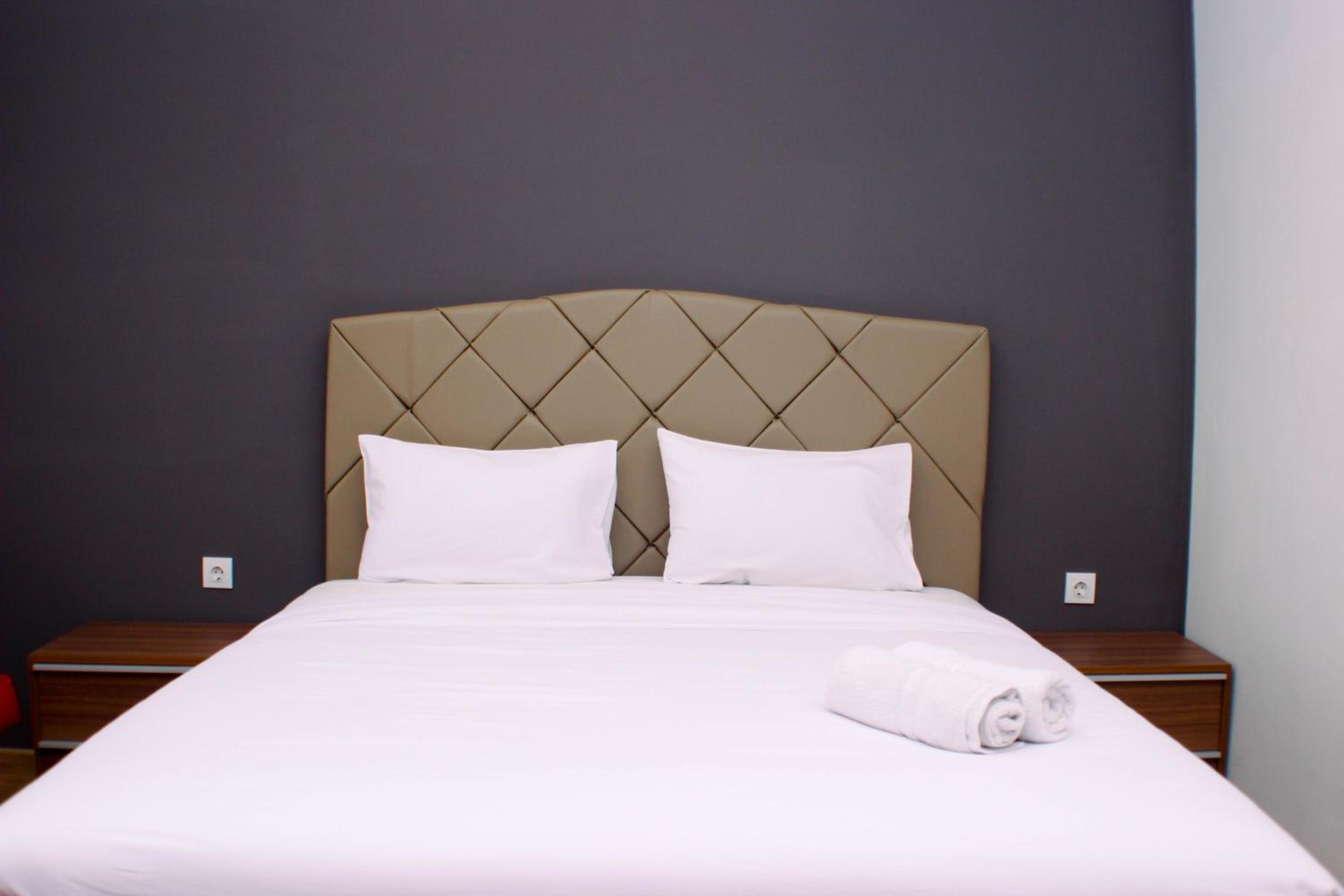 1BR Spacious Combine Unit at Vasanta Innopark Apartment By Travelio