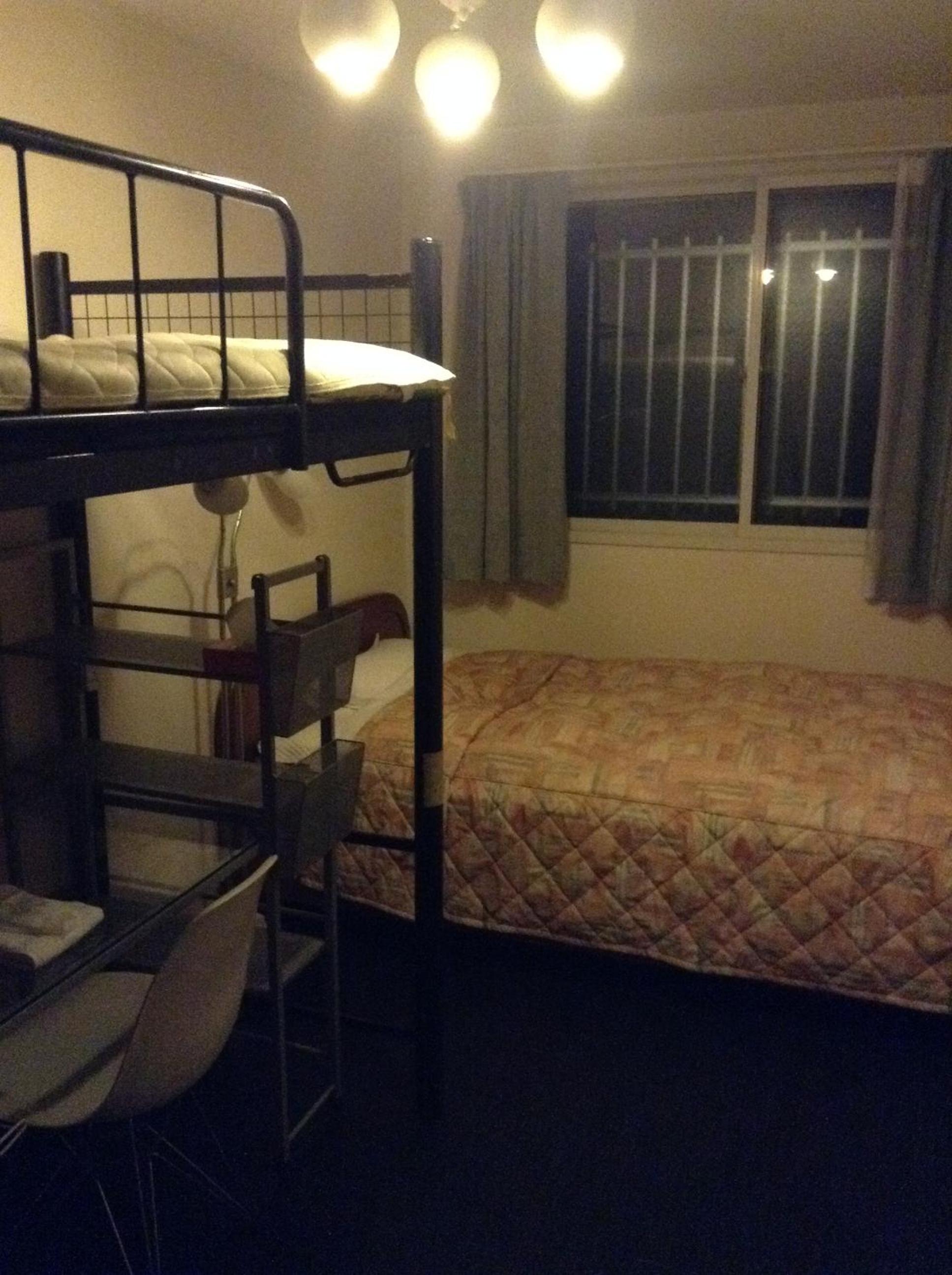 Photo 12