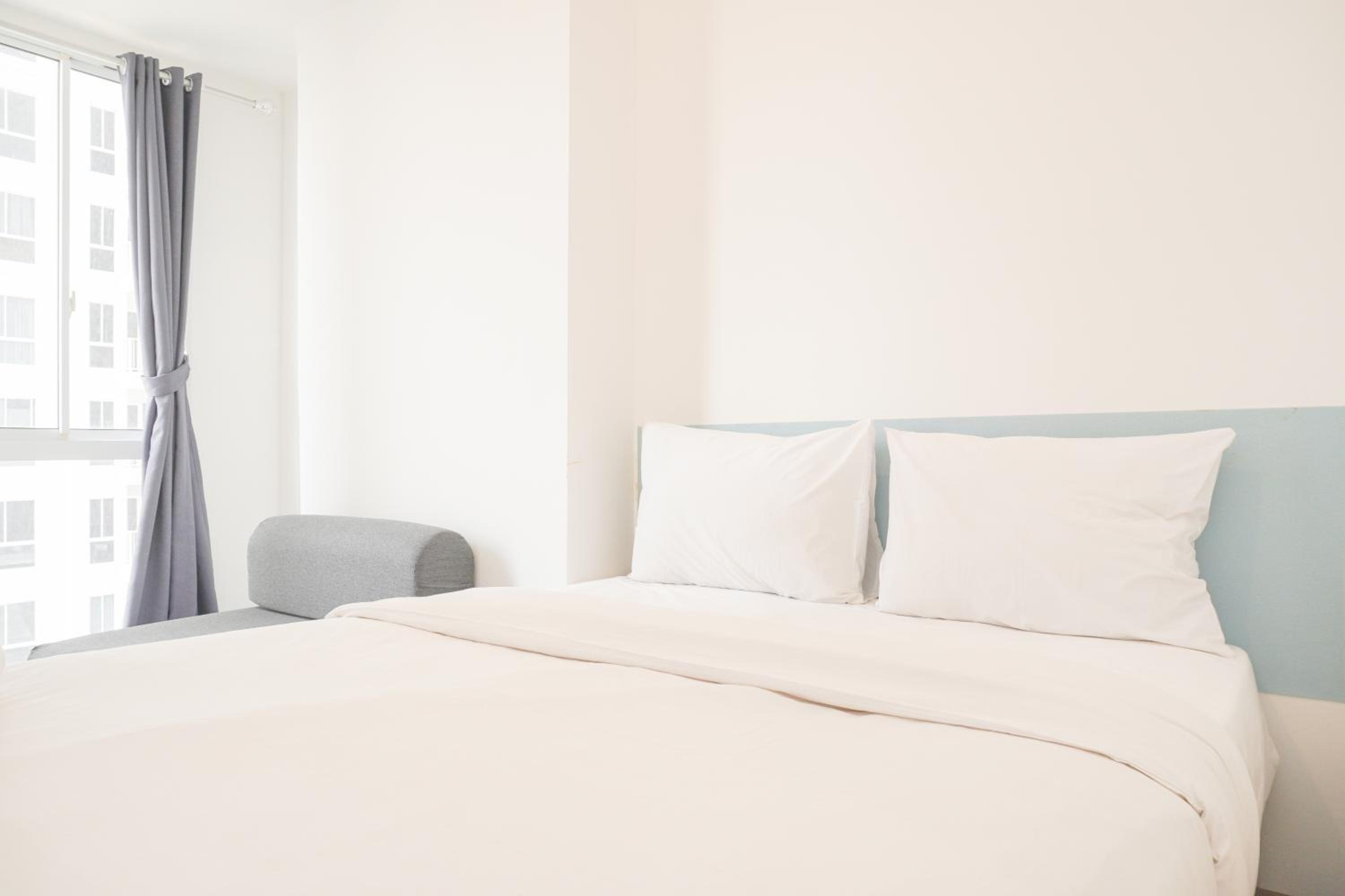 Well Furnished Studio at Tokyo Riverside PIK 2 Apartment By Travelio