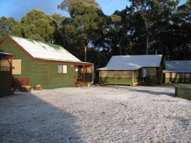Derwent Bridge Chalets & Studios