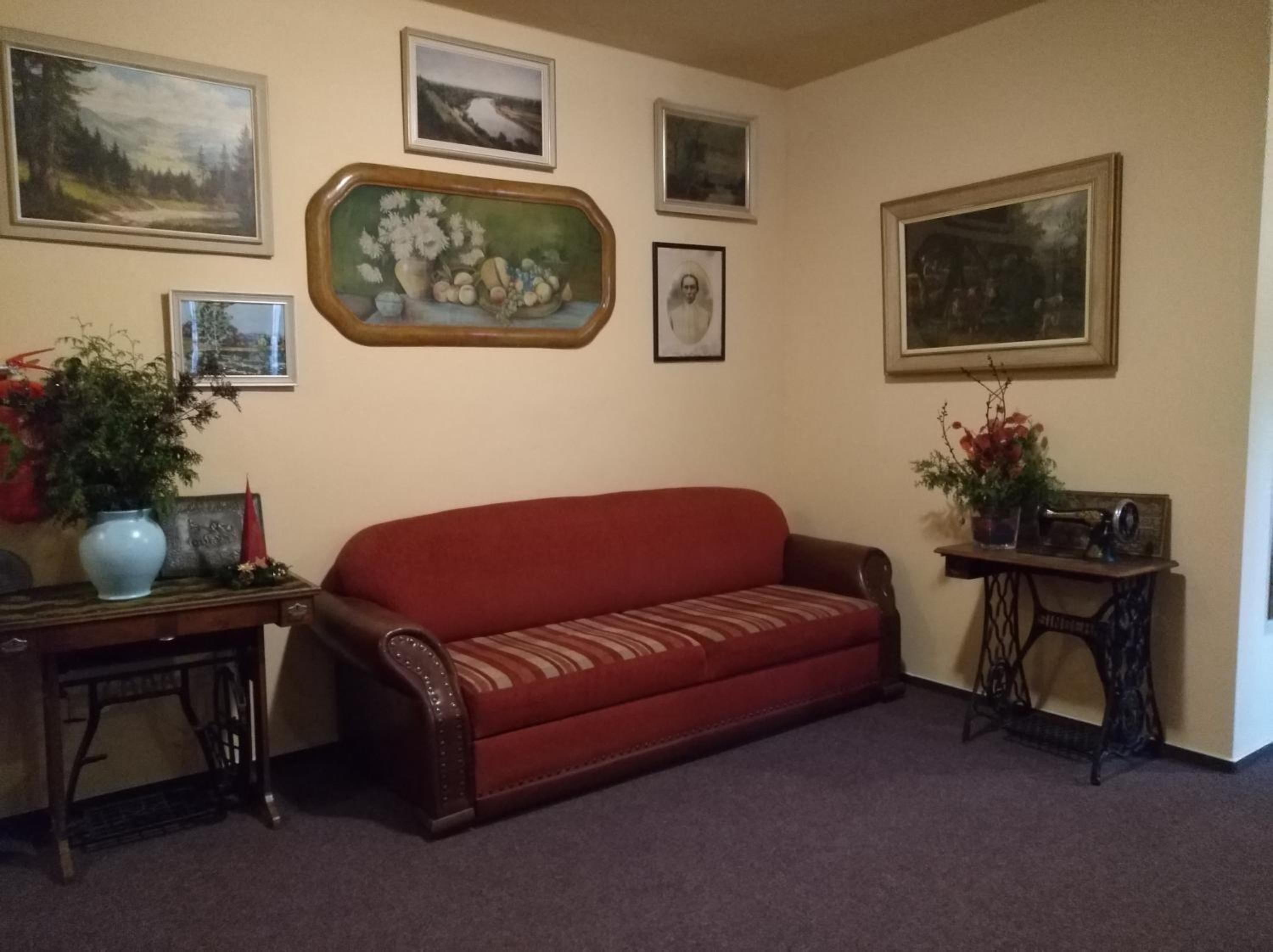 lounge