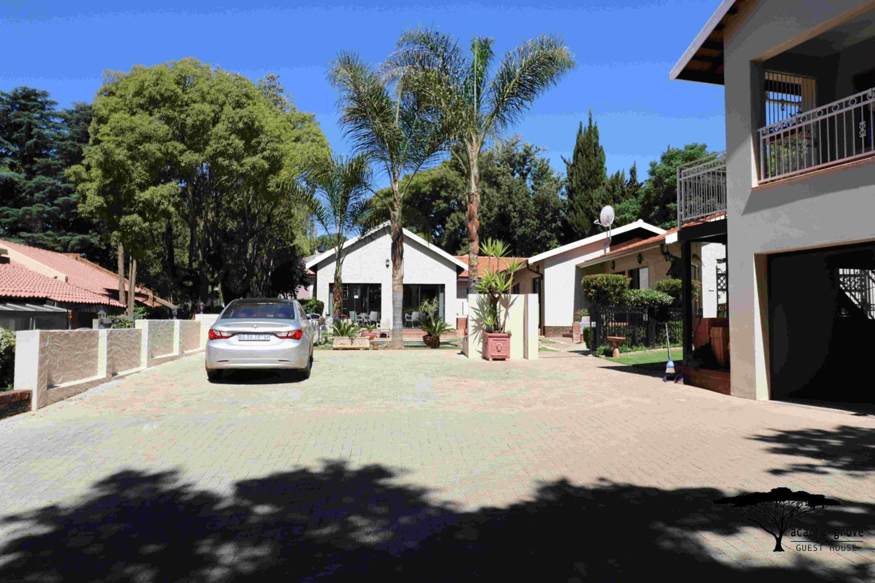 Acacia Grove Guest House