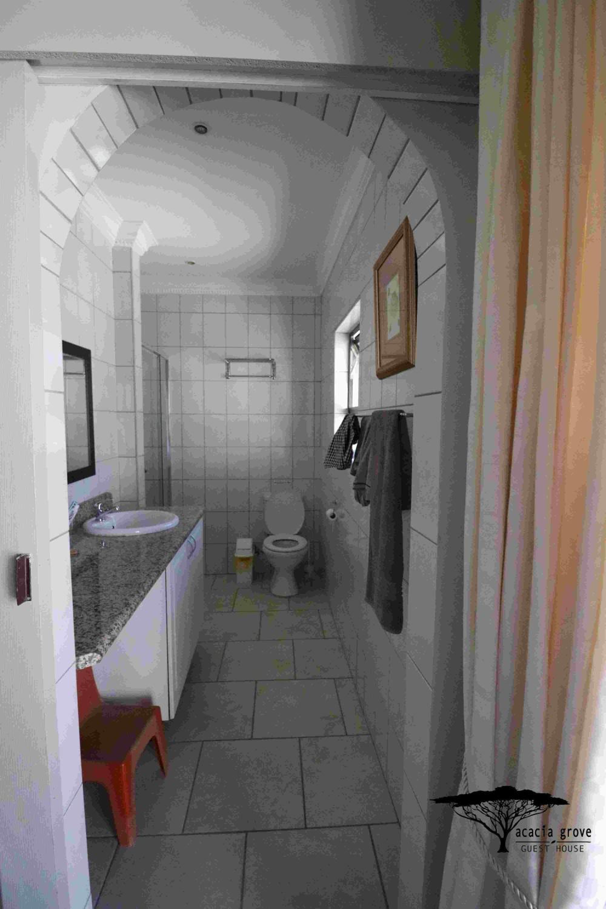 Acacia Grove Guest House