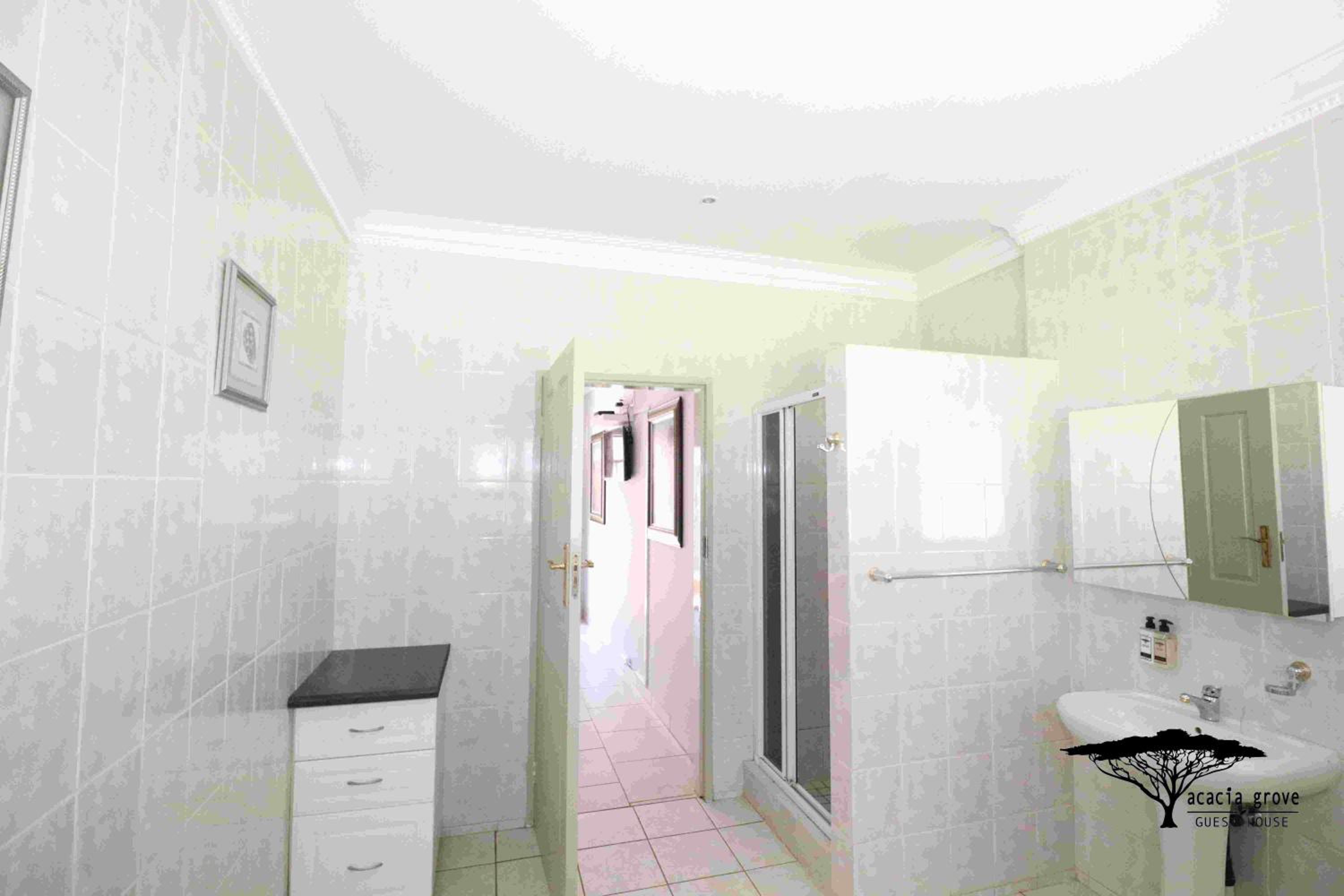 Acacia Grove Guest House