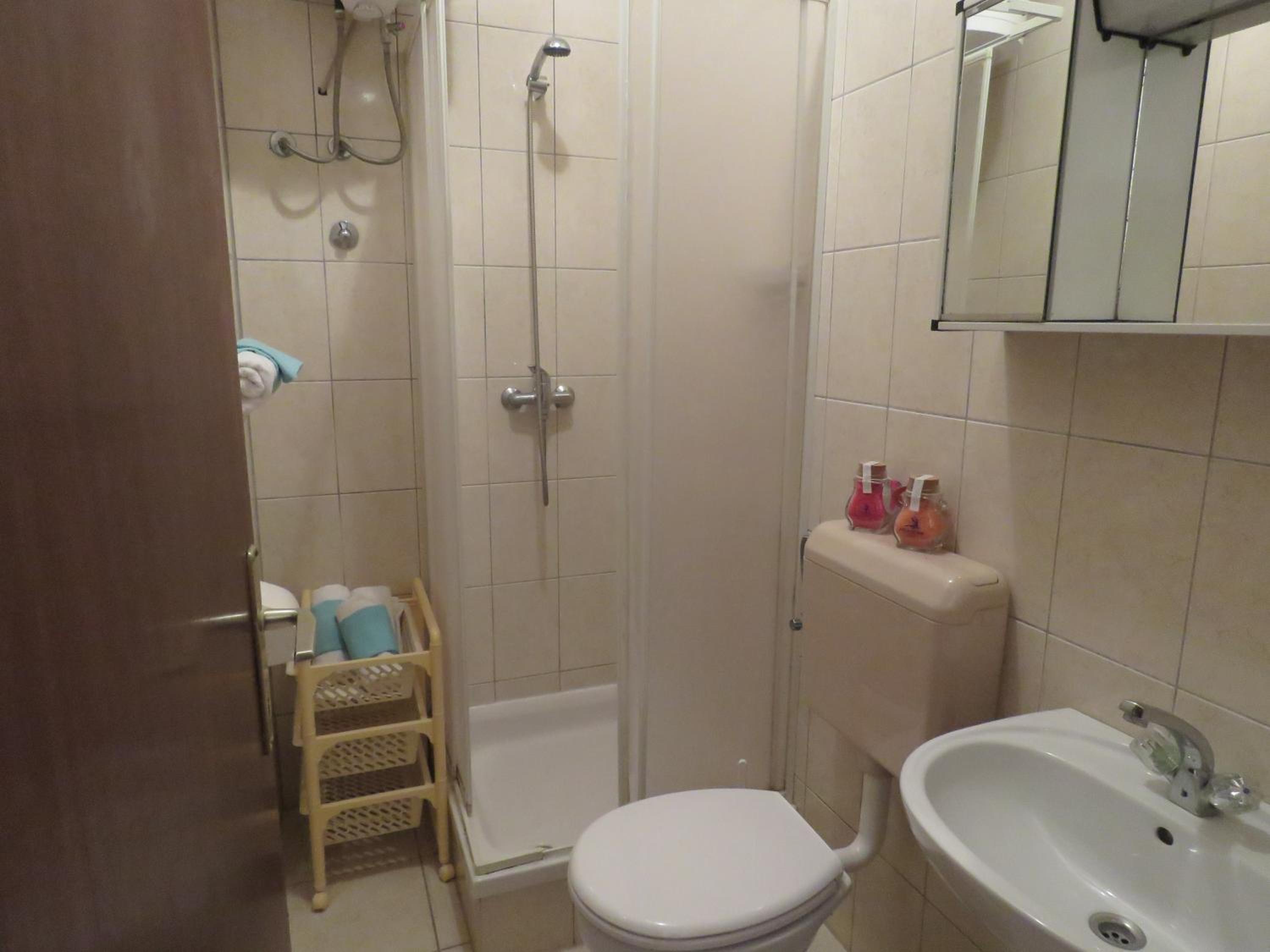 Photo 37
