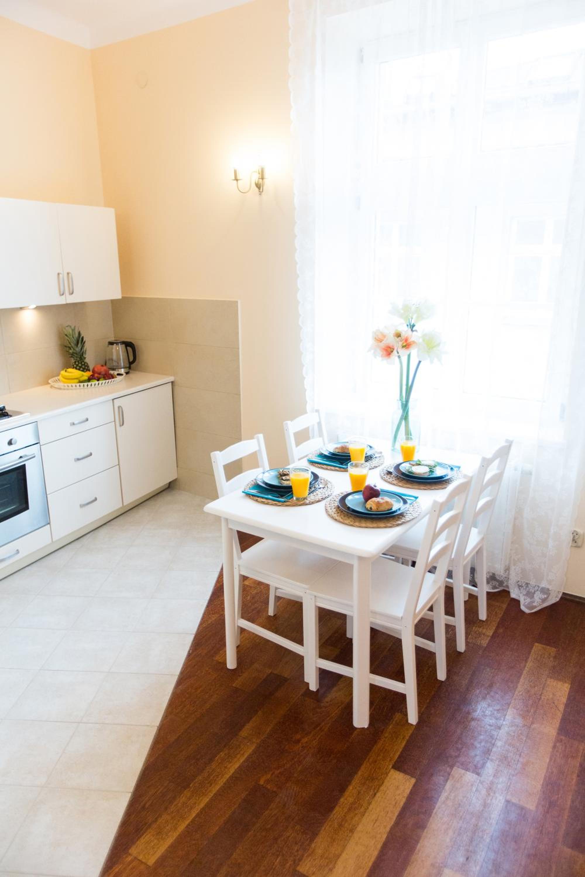 Apartments Roman