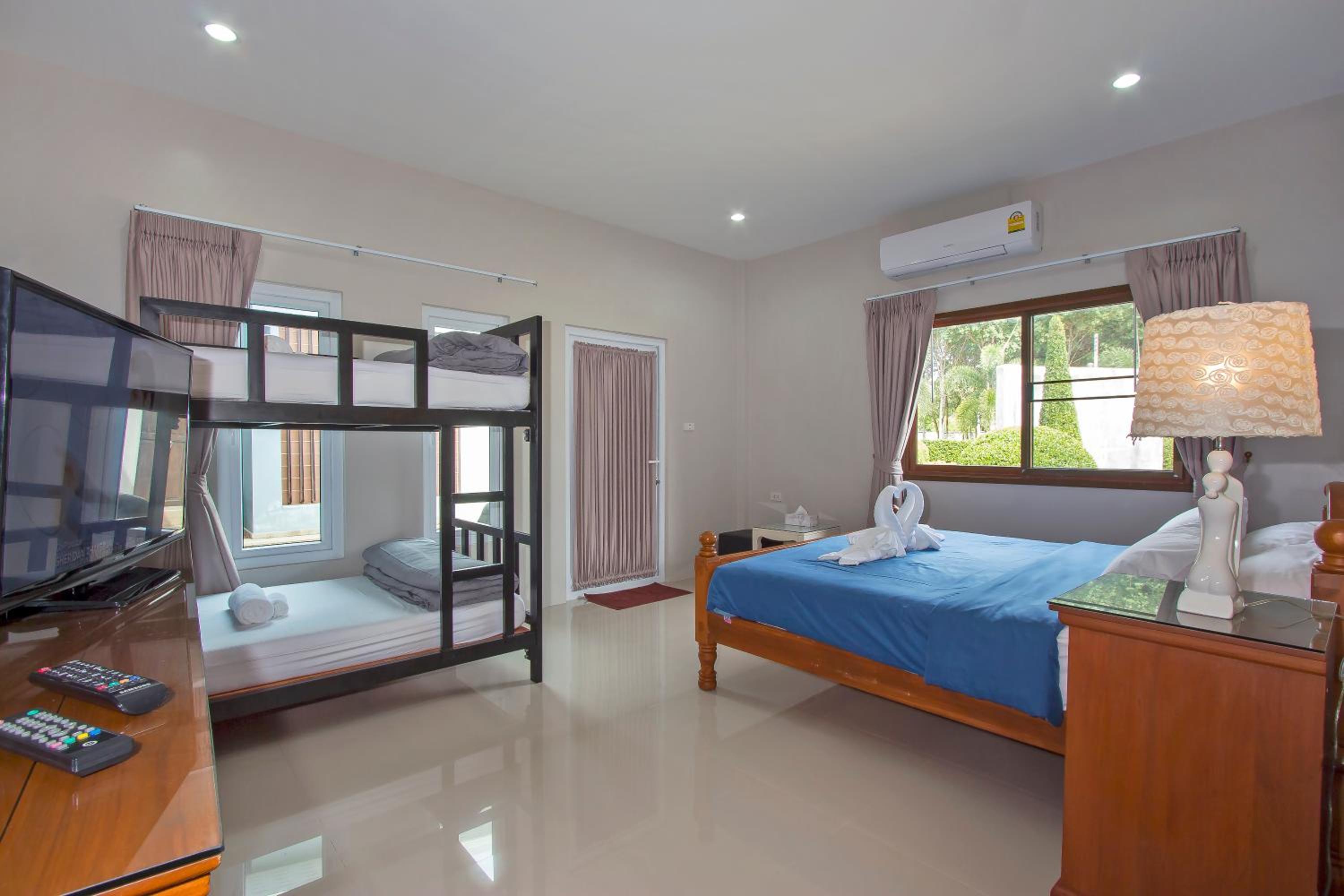Maikhao Home Garden Bungalow