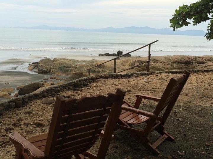 Mama's Bungalows Koh Chang Ranong view 4