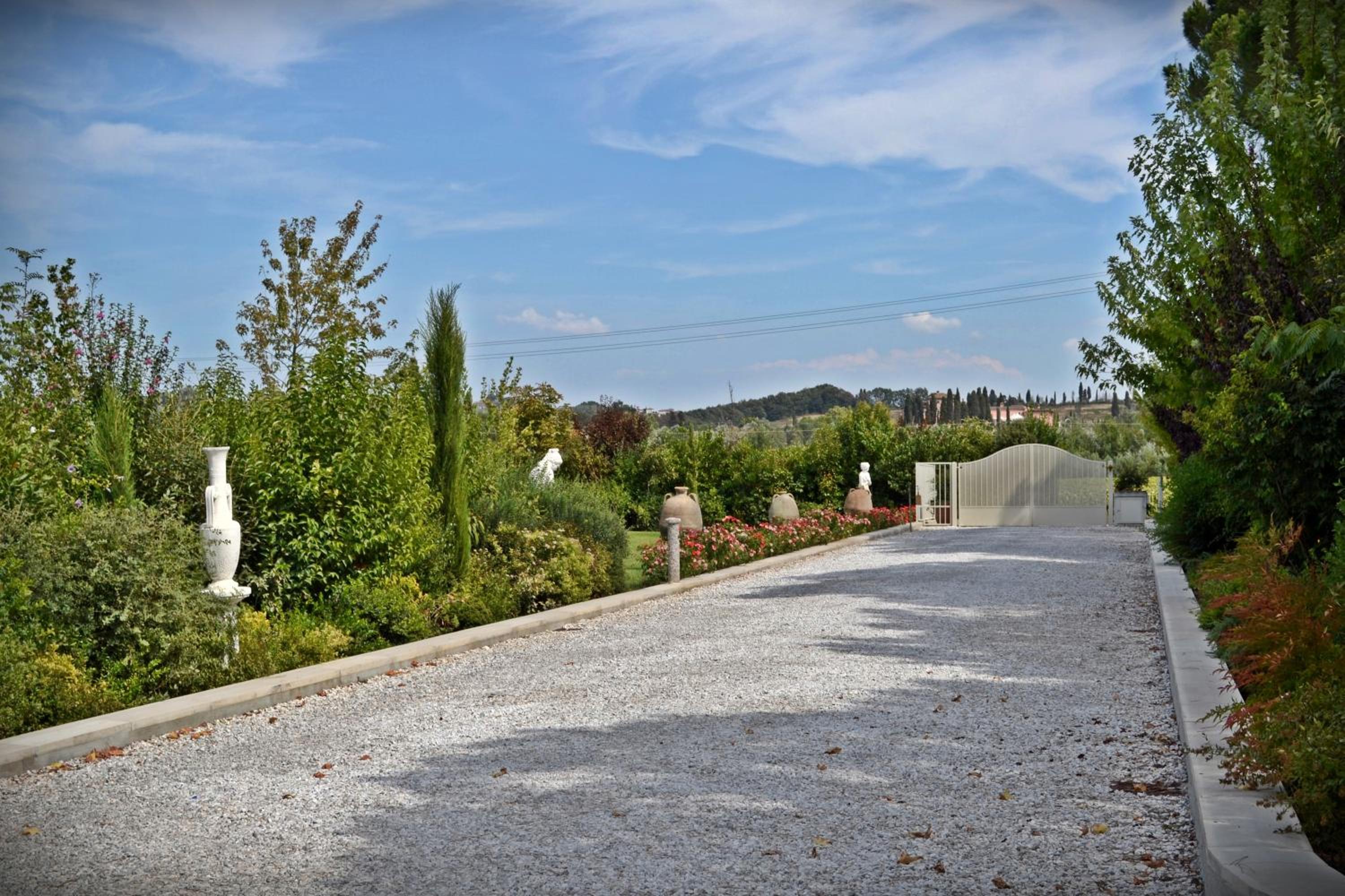 Cevoli Country Resort