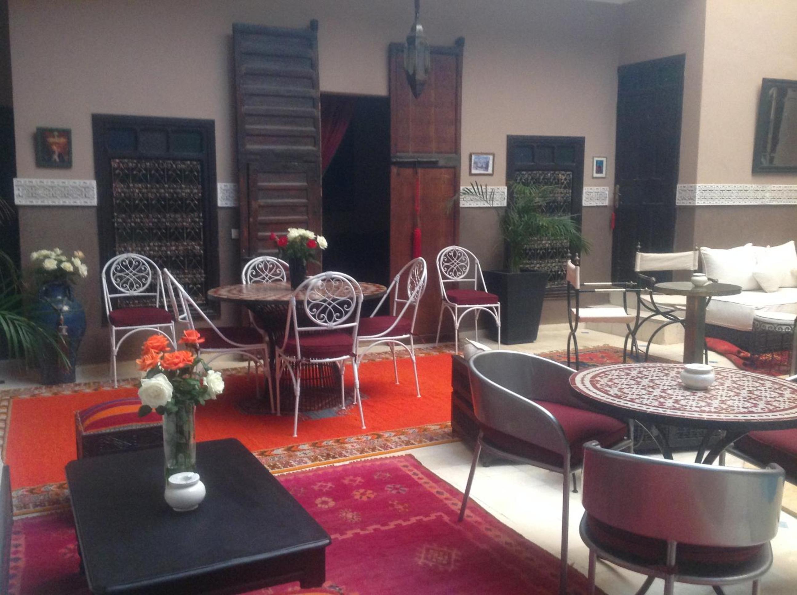 lounge