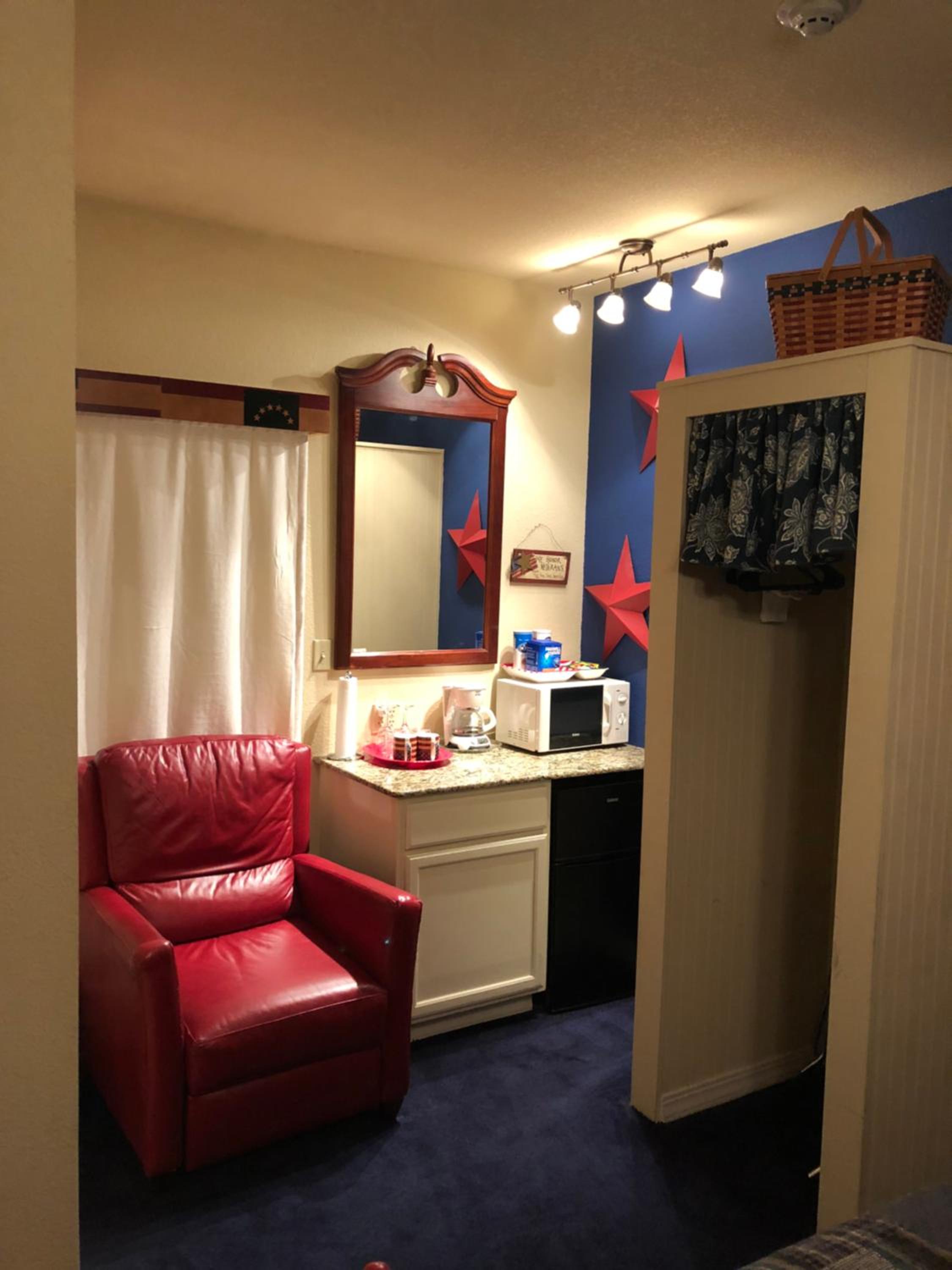 All Seasons Inn