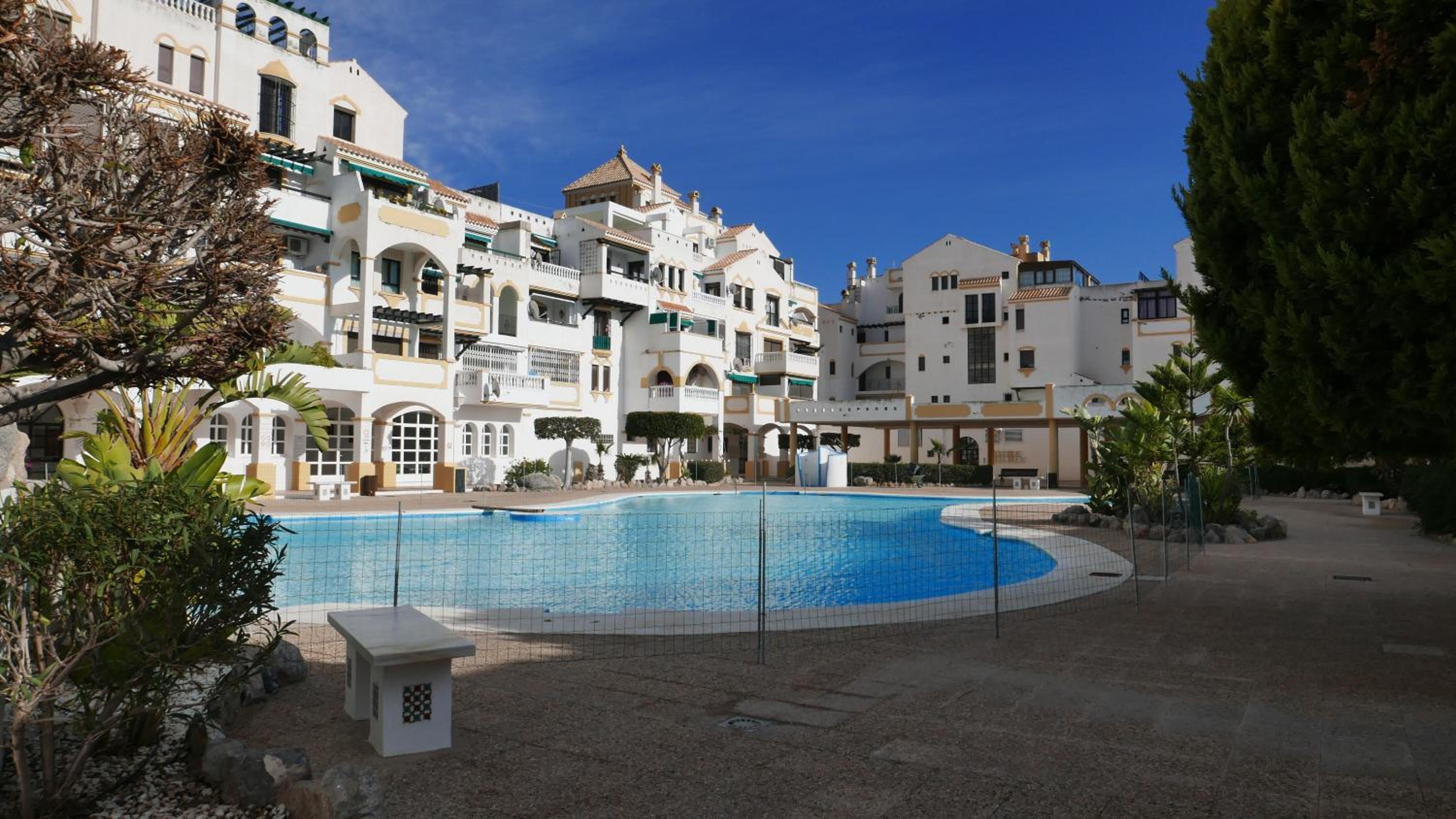 Apartamentos Roquetas Beach