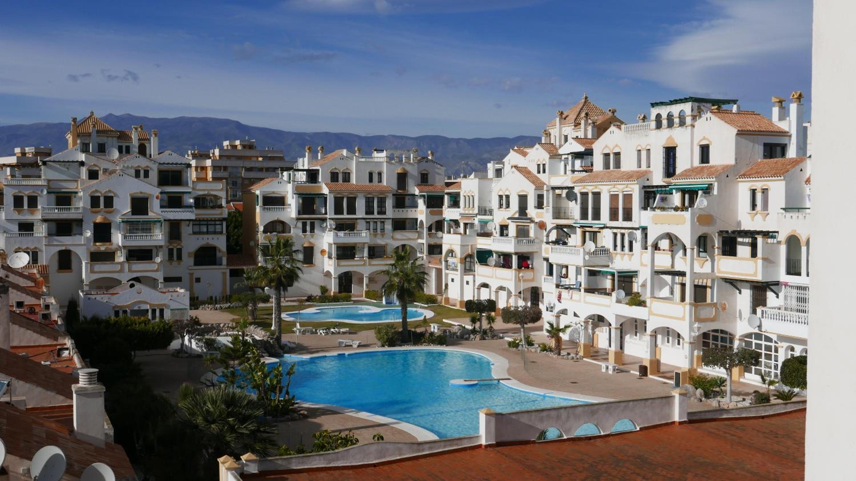 Apartamentos Roquetas Beach