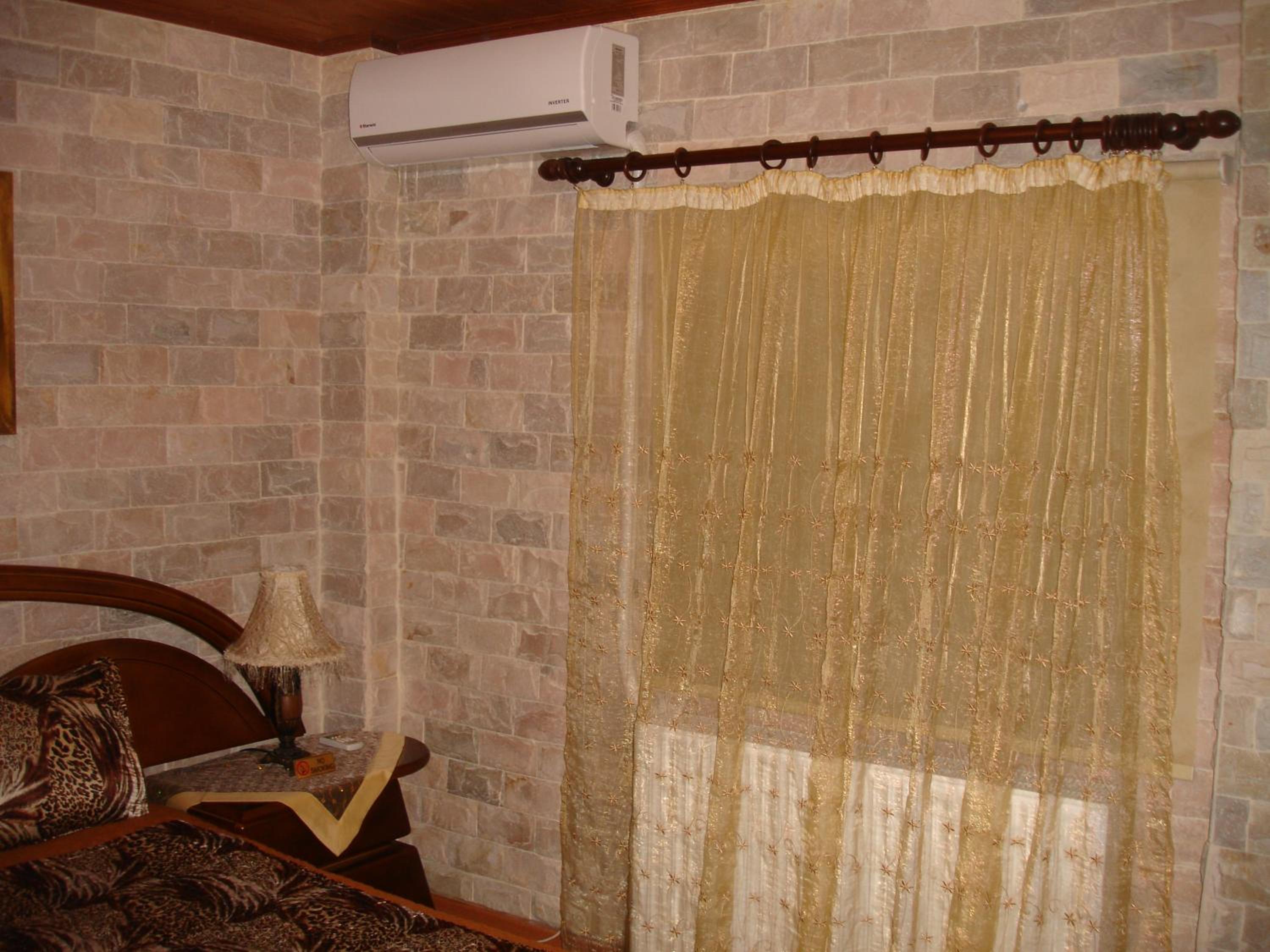 The Love Holiday House