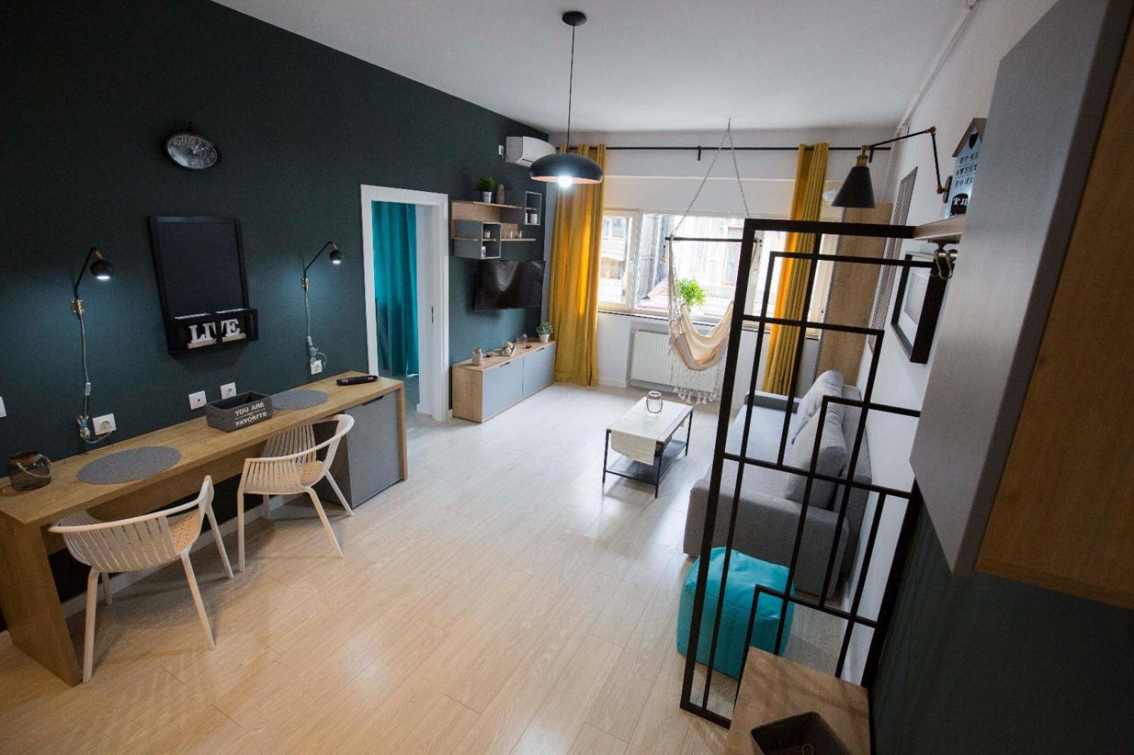 Ideal Apartment