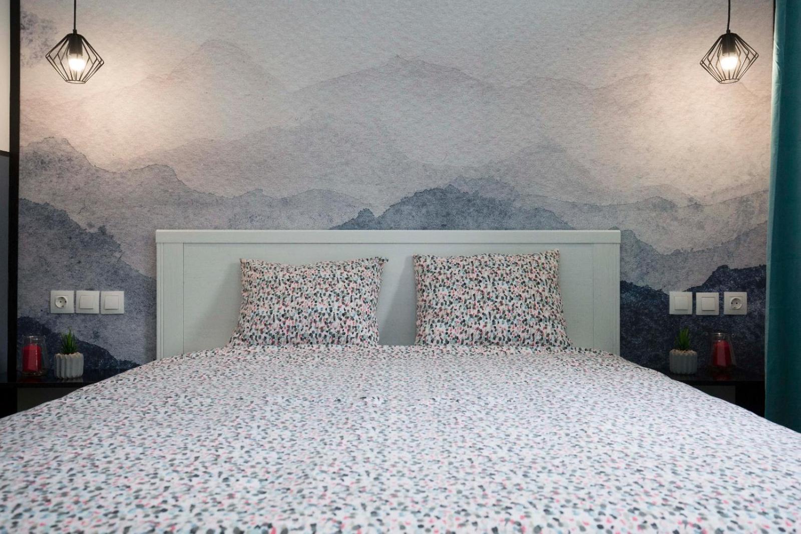 Ideal Apartment