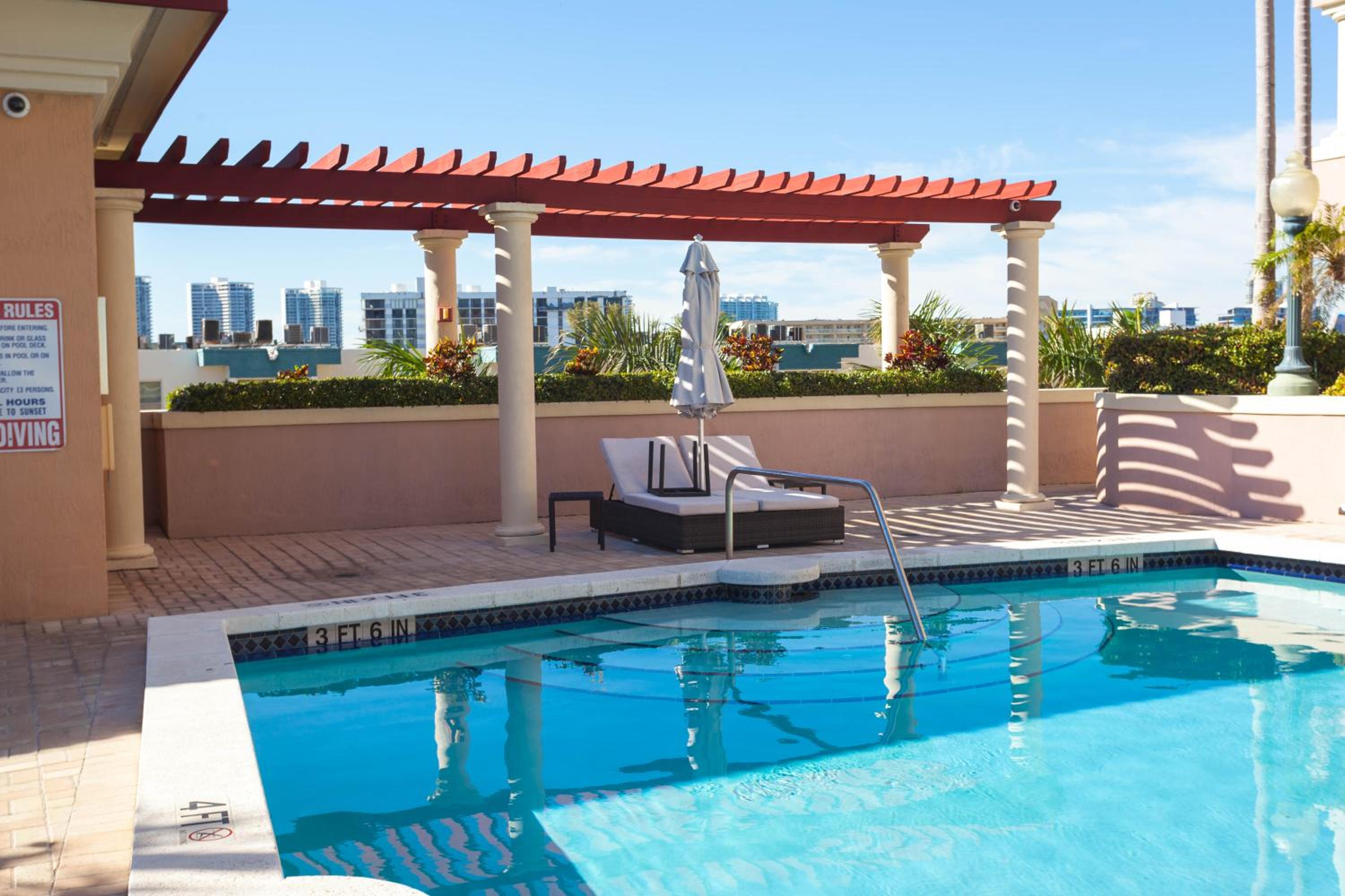 King David Condominium Sunny Isles Beach view 2