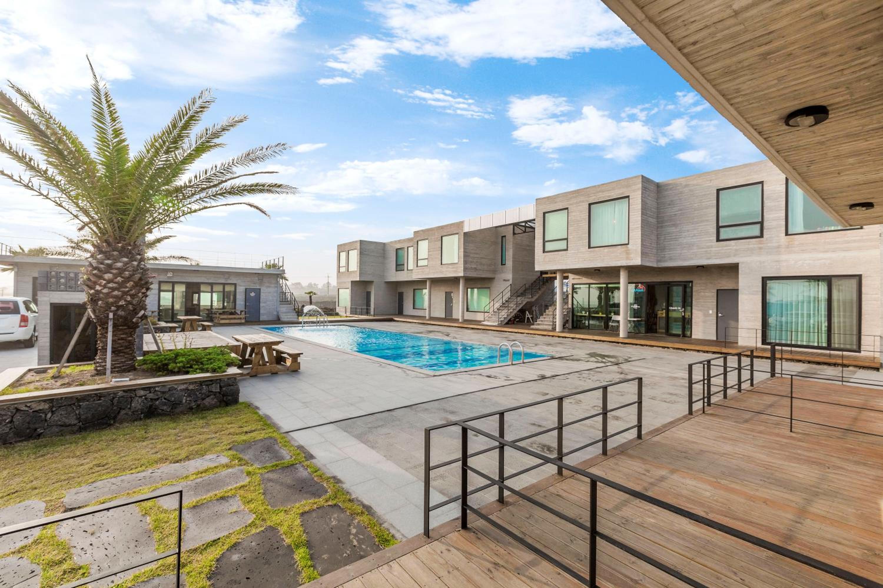 Jeju Vacations - Lunamar Pension - Property Image 11