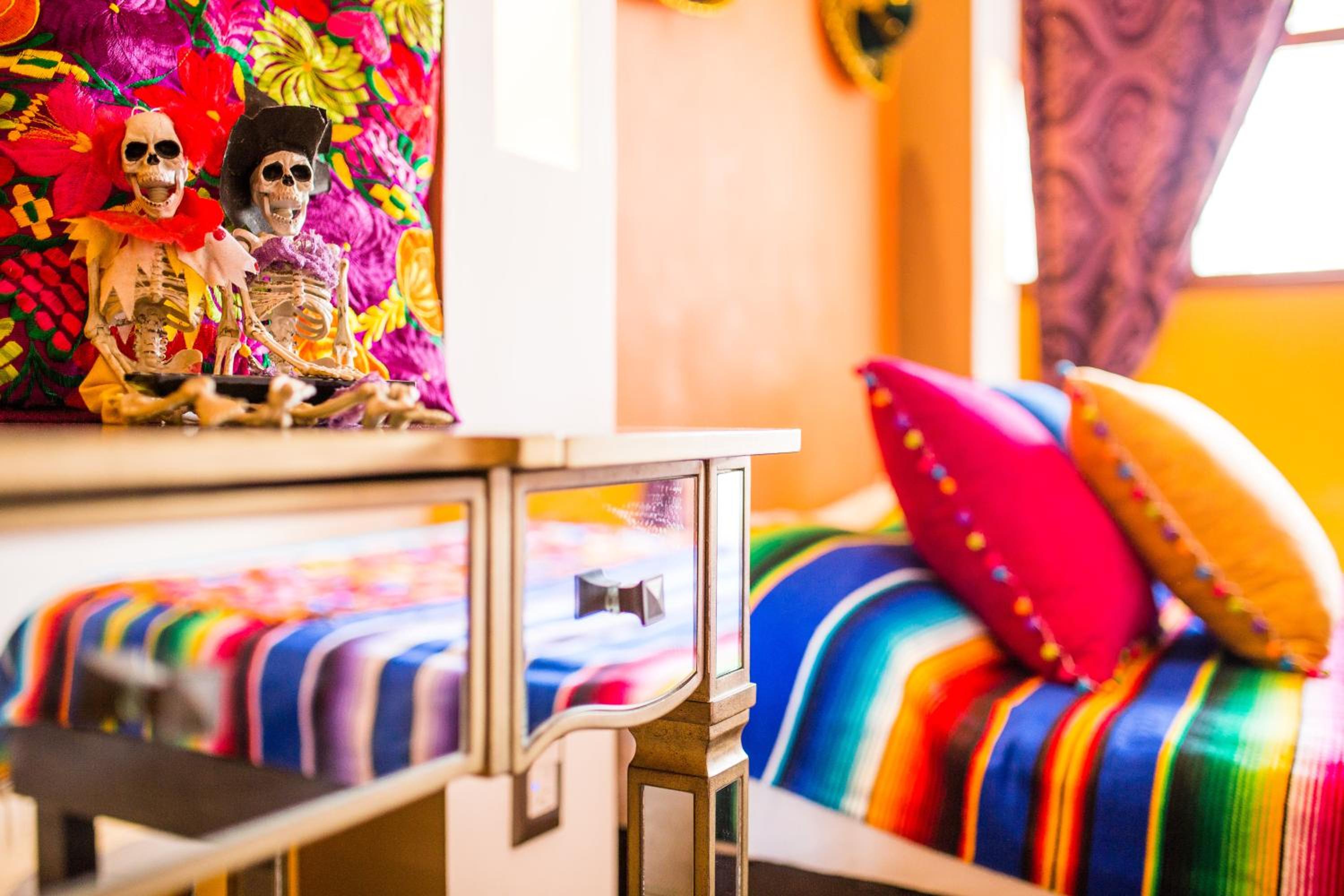 Casa Blanca Boutique & Organic
