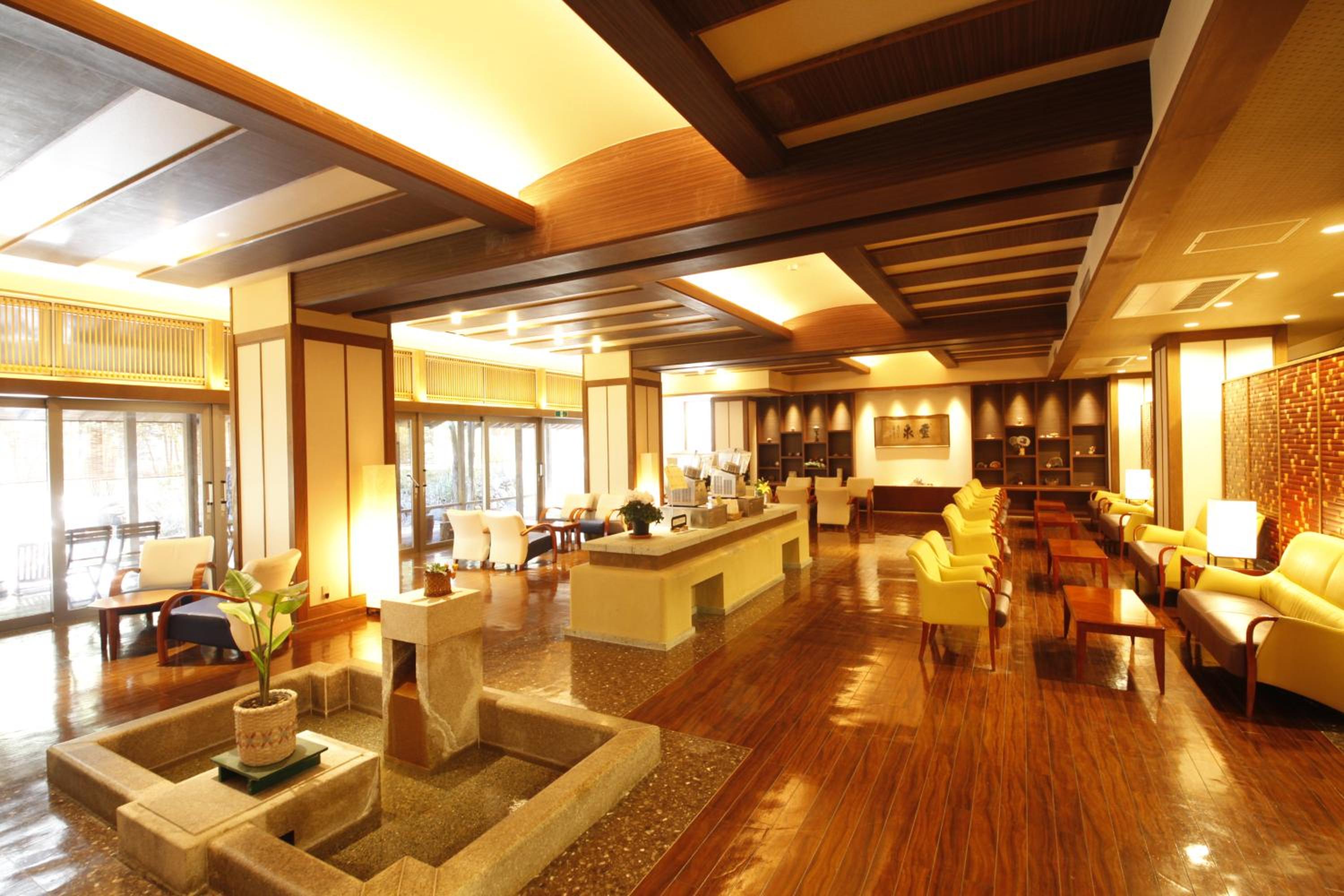 Shimobe Hotel